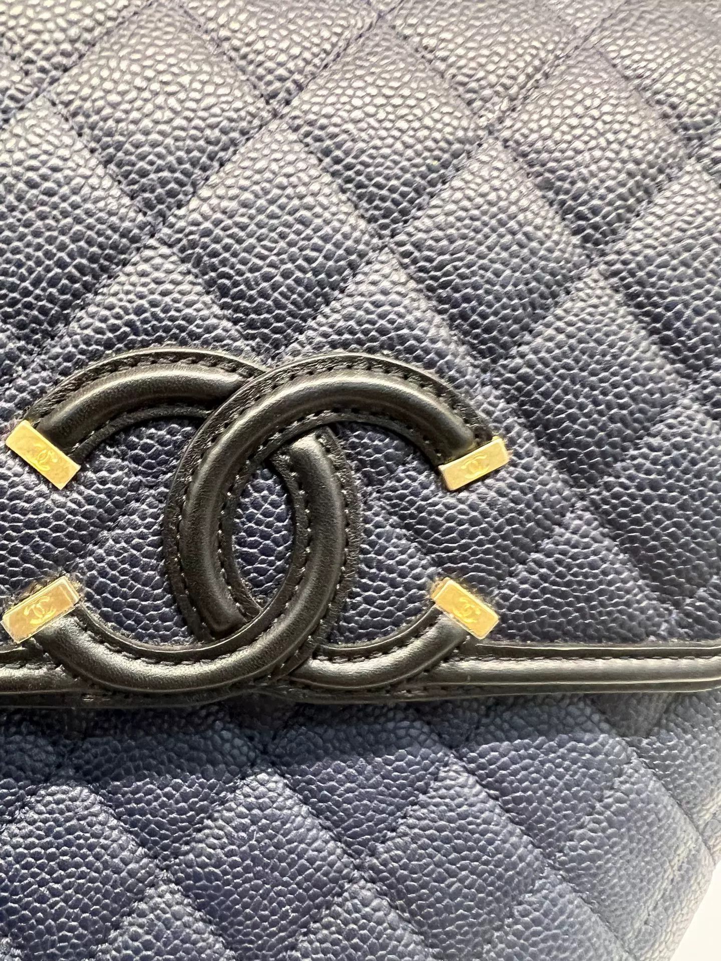 Chanel Pre-loved Bag Very good condition Size ONE SIZE - 9 Thumbnail