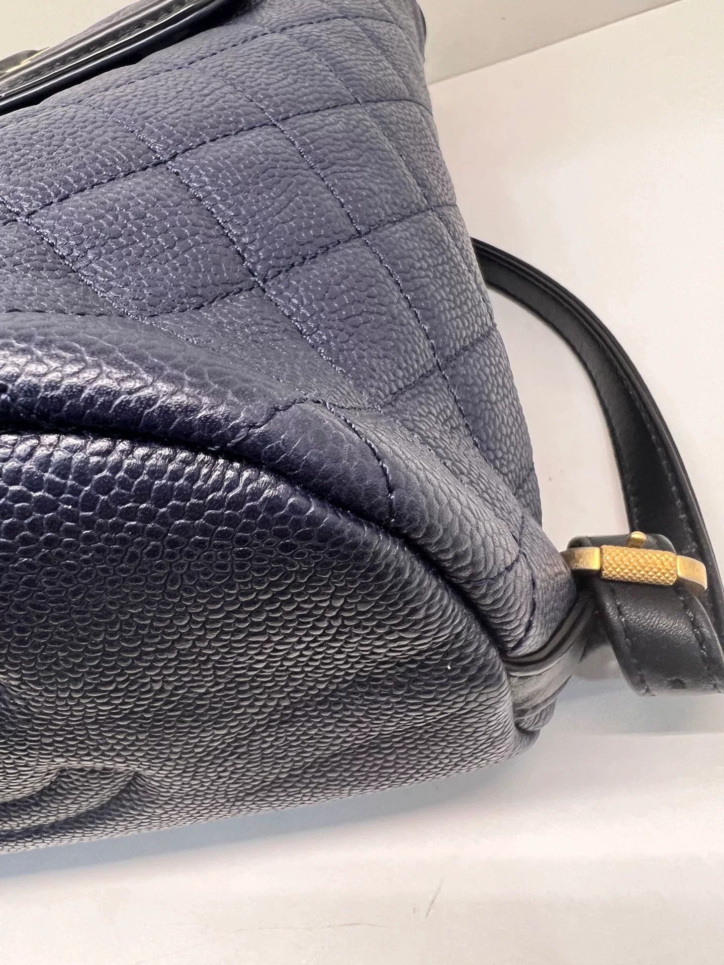Chanel Pre-loved Bag Very good condition Size ONE SIZE - 3 Thumbnail