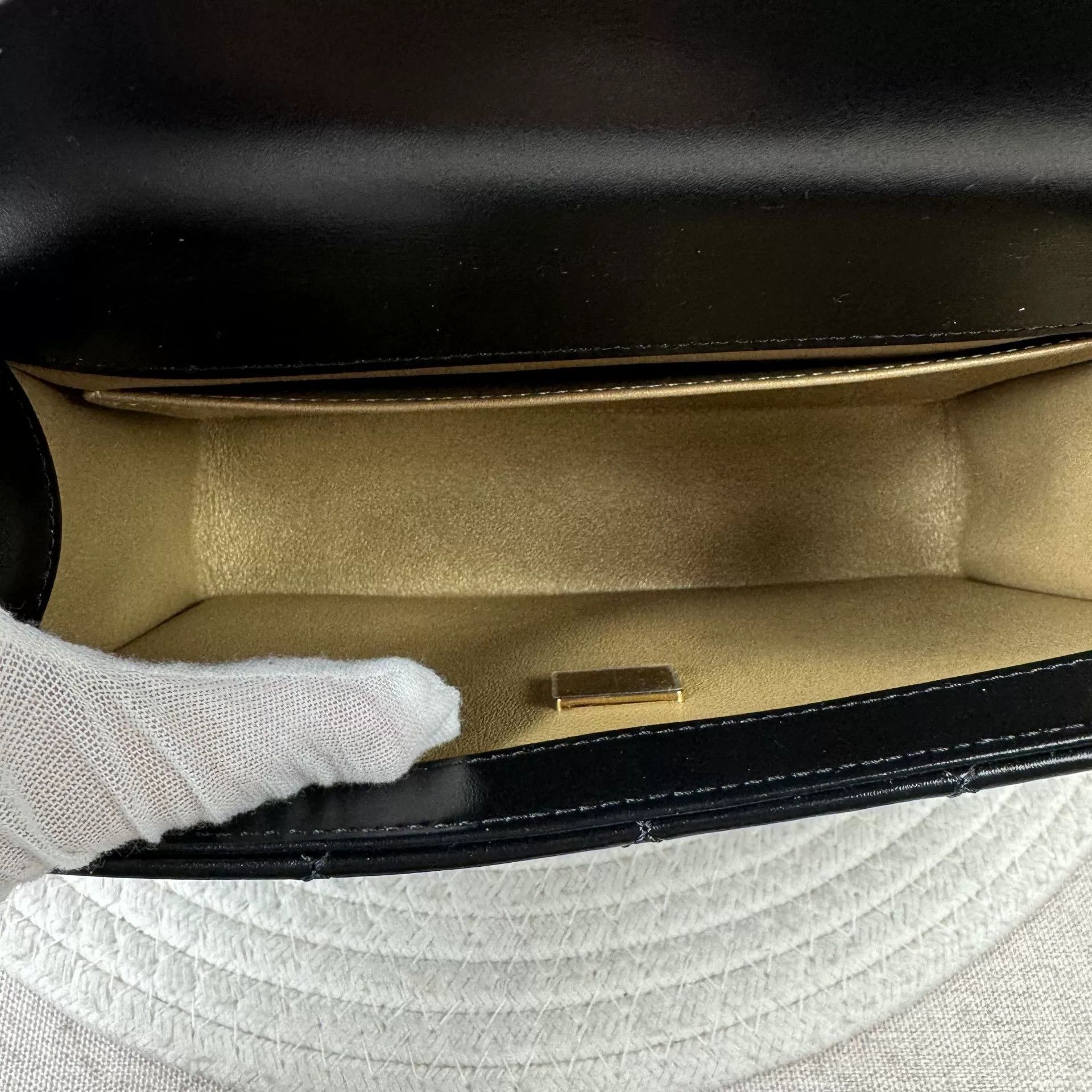 Chanel Pre-loved Bag Brand new condition Size ONE SIZE - 7 Thumbnail