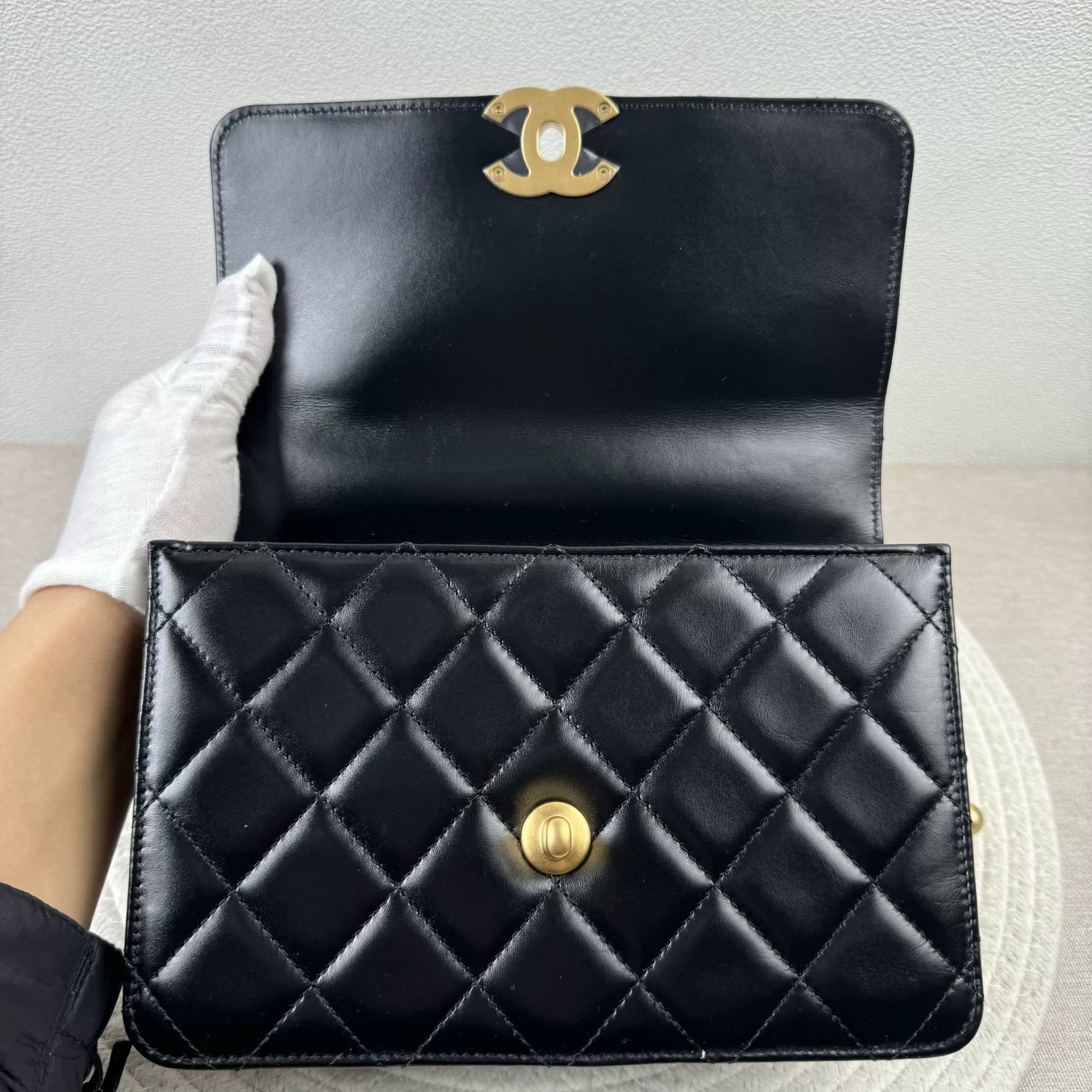 Chanel Pre-loved Bag Brand new condition Size ONE SIZE - 8 Thumbnail