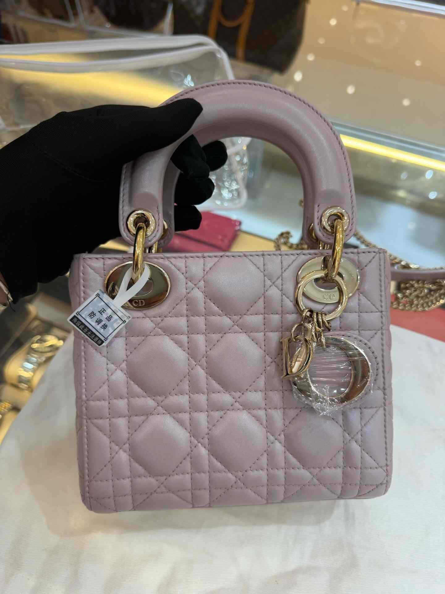 Dior Pre-loved Bag Very good condition Size ONE SIZE - 2 Thumbnail