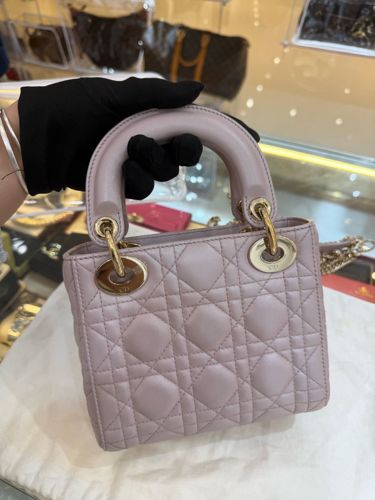 Dior Pre-loved Bag Very good condition Size ONE SIZE - 4 Thumbnail