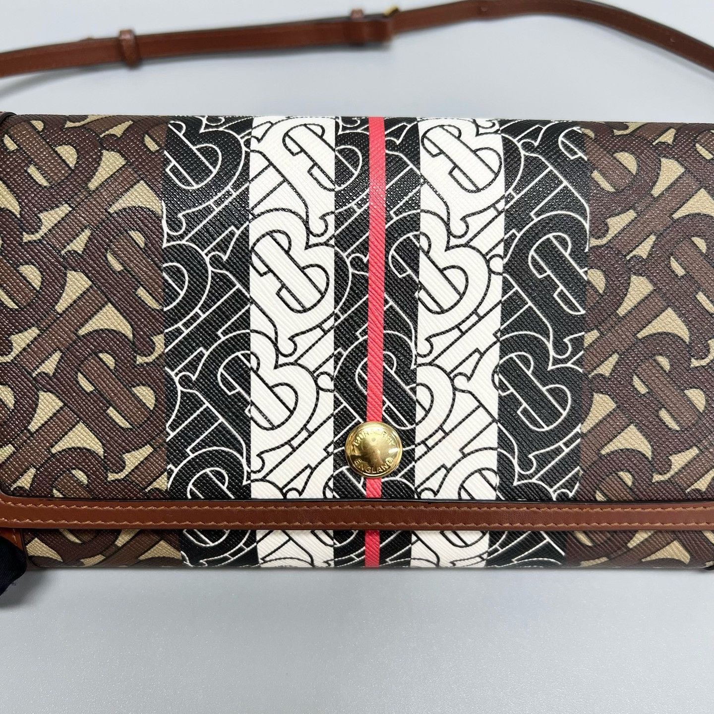 Burberry Pre-loved Bag Very good condition Size ONE SIZE - 7 Thumbnail
