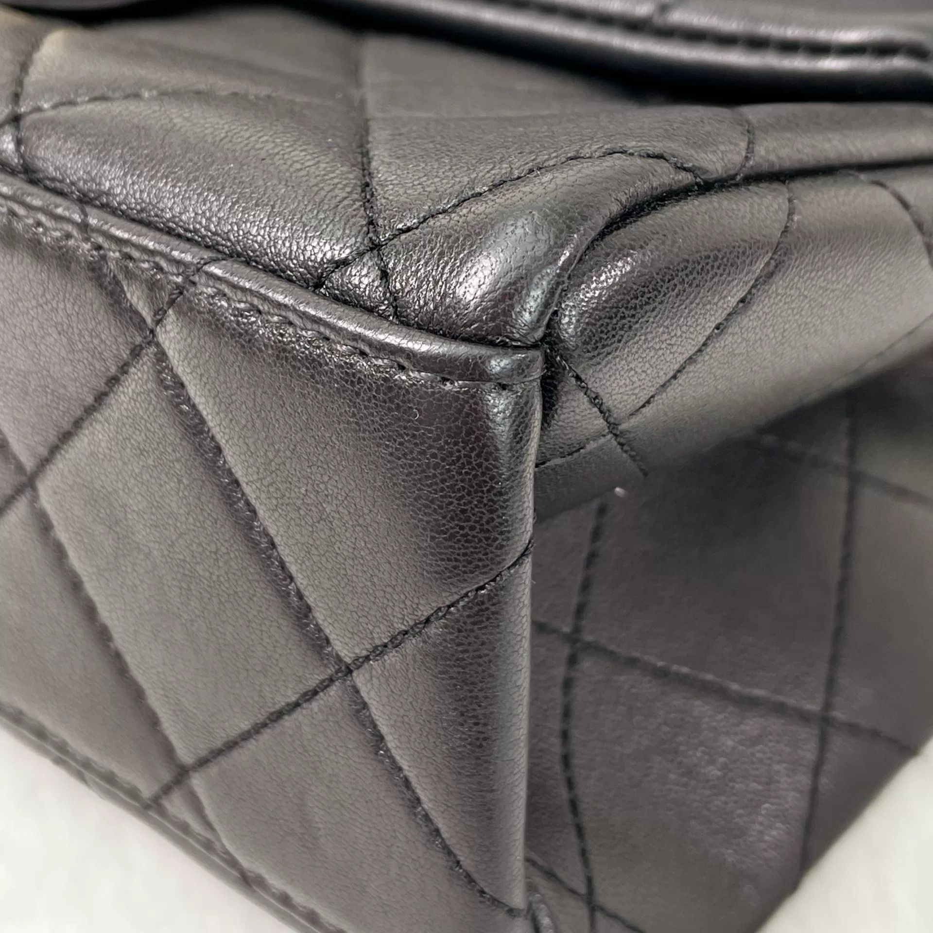 Chanel Pre-loved Bag Very good condition Size ONE SIZE - 7 Thumbnail