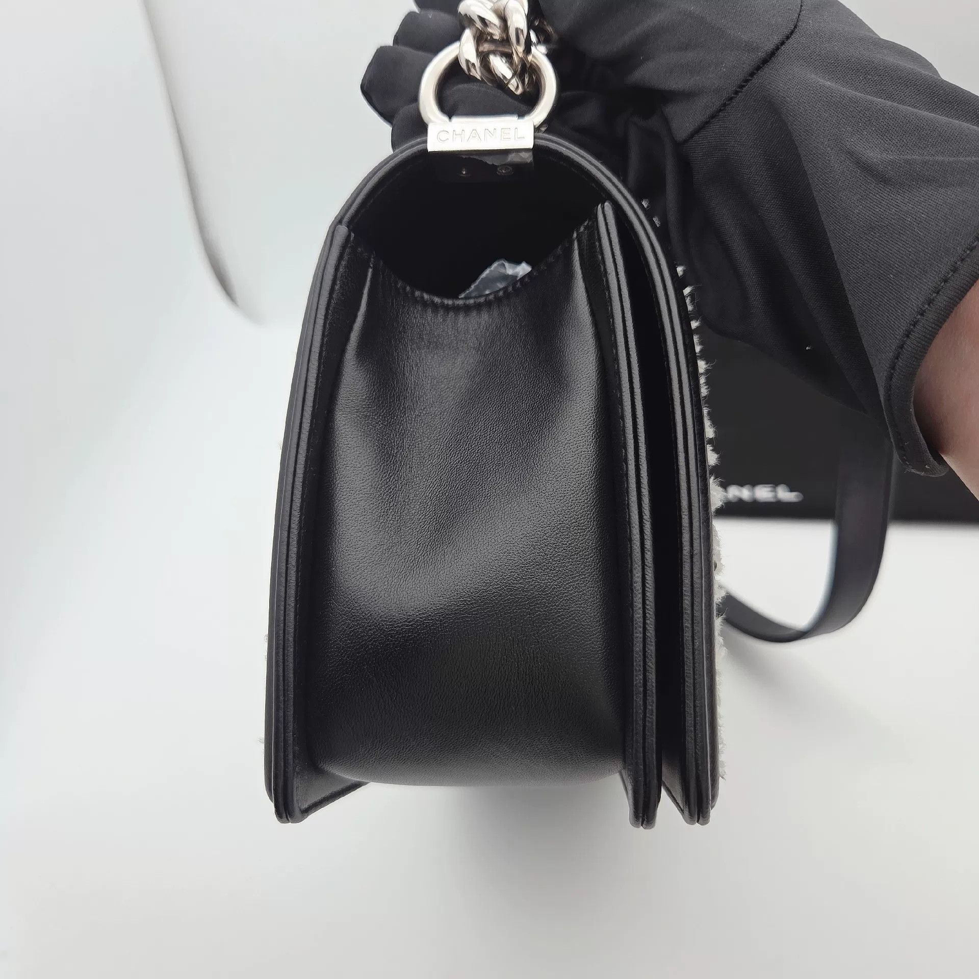 Chanel Pre-loved Bag Very good condition Size ONE SIZE - 4 Thumbnail