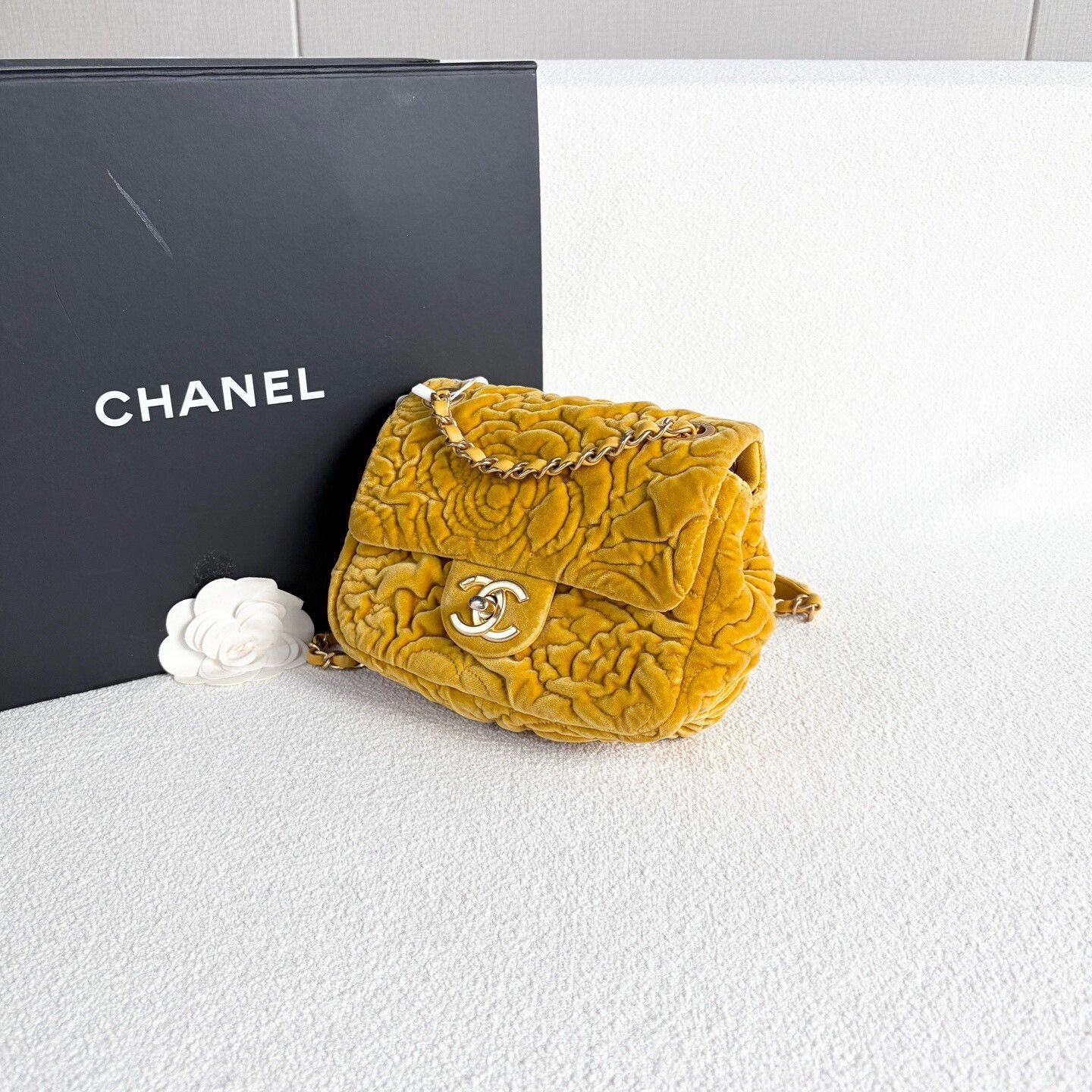 Chanel Pre-loved Bag Very good condition Size ONE SIZE - 4 Thumbnail