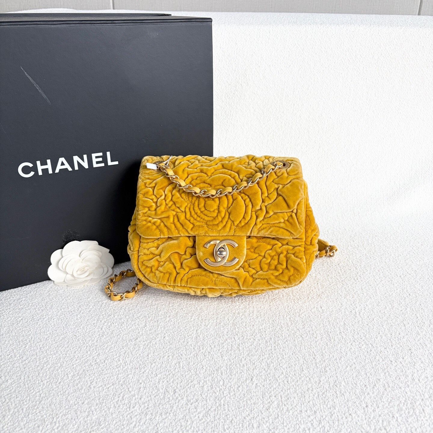 Chanel Pre-loved Bag Very good condition Size ONE SIZE - 2 Thumbnail