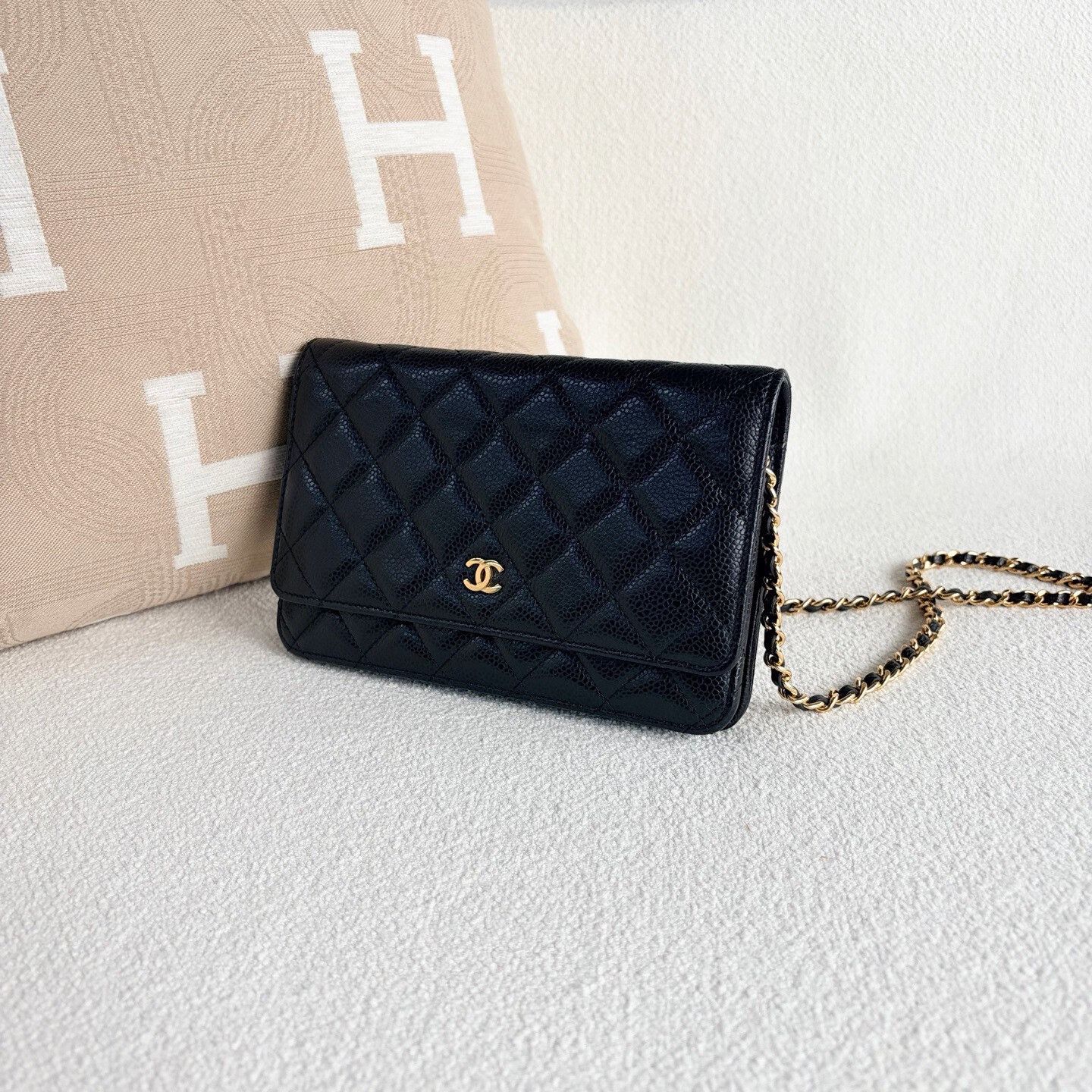 Chanel Pre-loved Bag Very good condition Size ONE SIZE - 4 Thumbnail