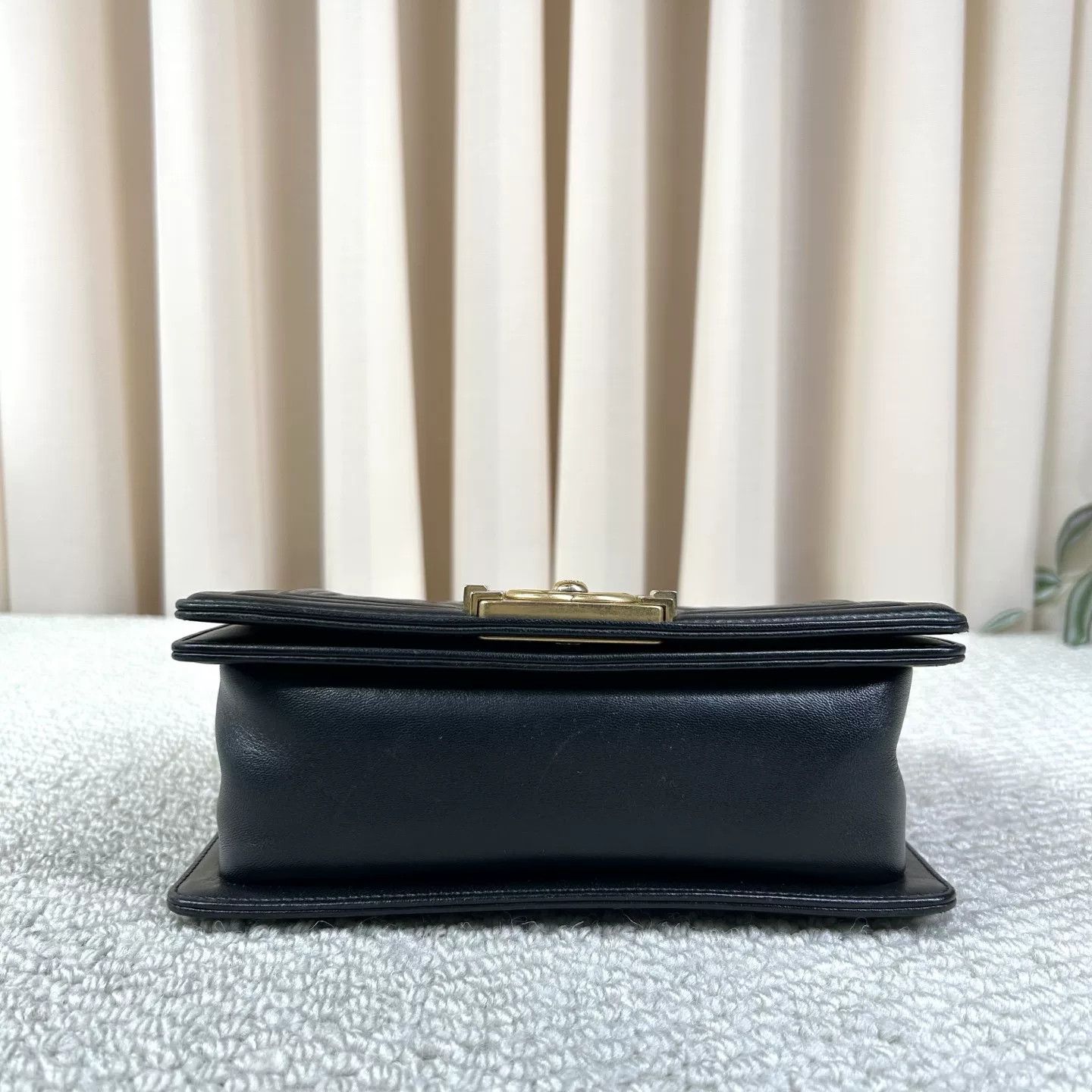 Chanel Pre-loved Bag Very good condition Size ONE SIZE - 3 Thumbnail