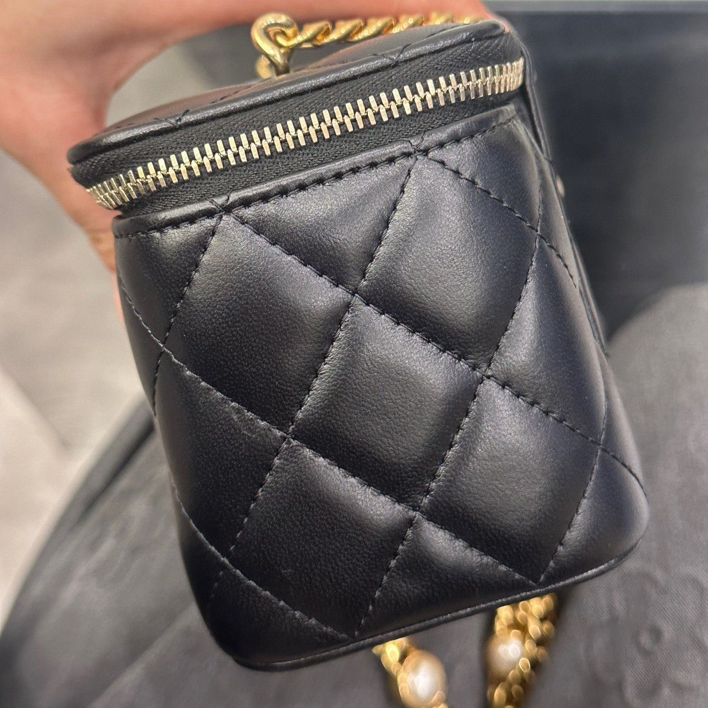 Chanel Pre-loved Bag Very good condition Size ONE SIZE - 3 Thumbnail