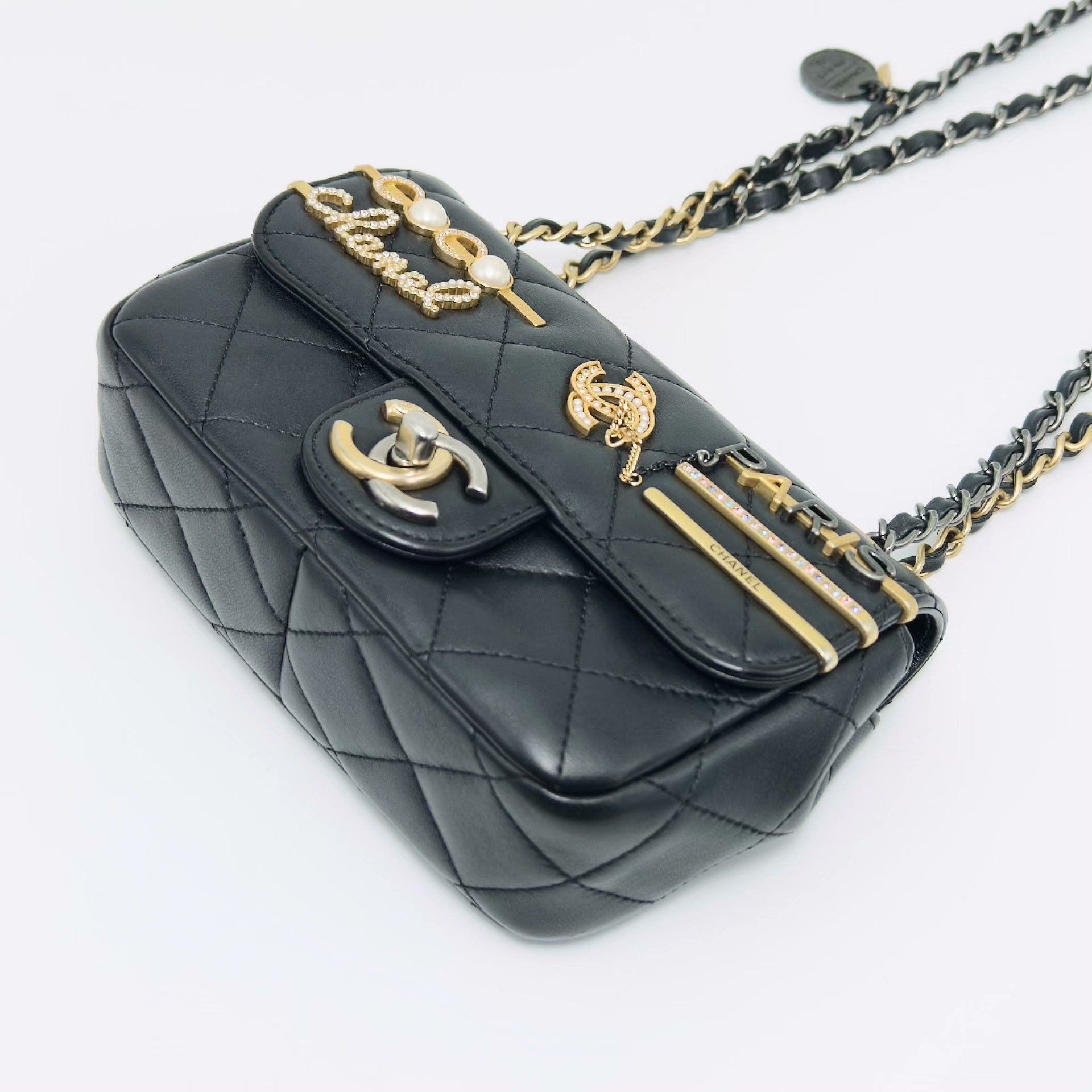 Chanel Pre-loved Bag Very good condition Size ONE SIZE - 4 Thumbnail