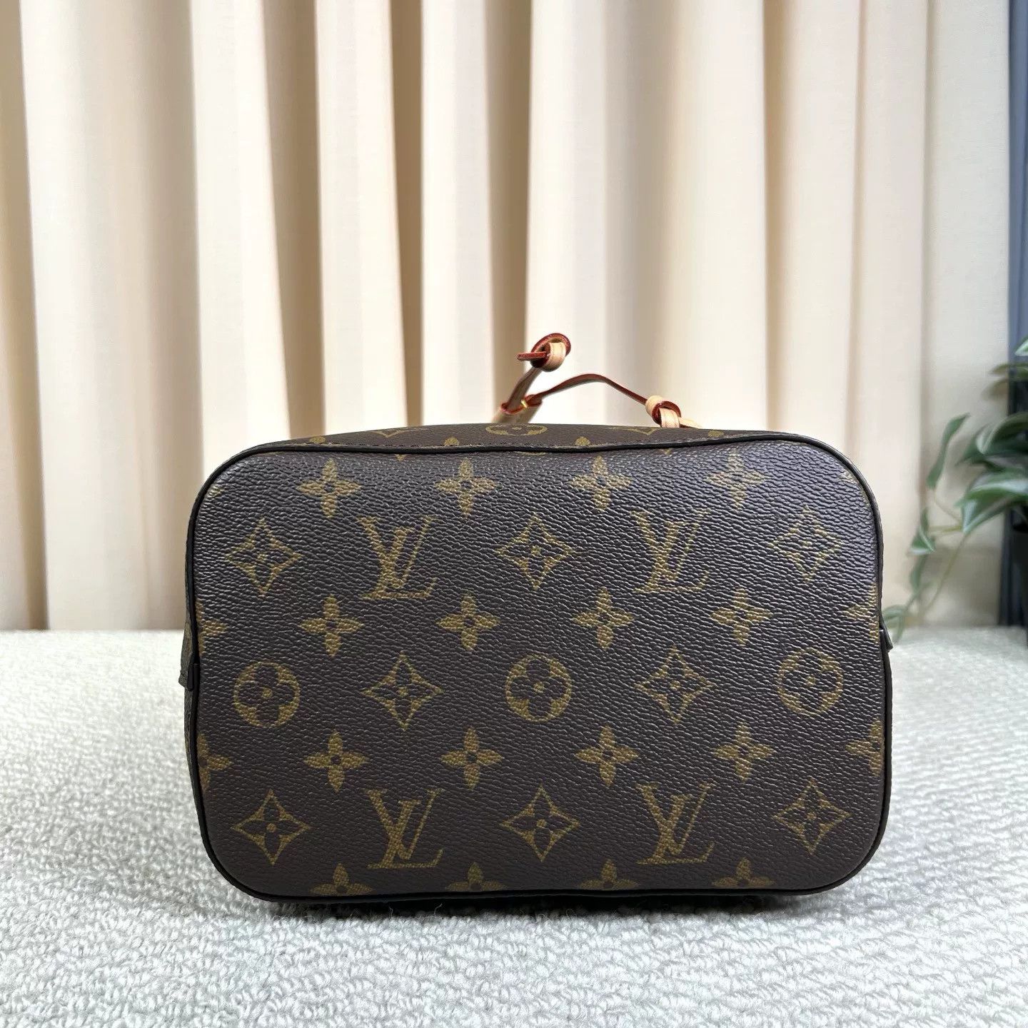 Louis Vuitton Pre-loved Bag Very good condition Size ONE SIZE - 4 Thumbnail