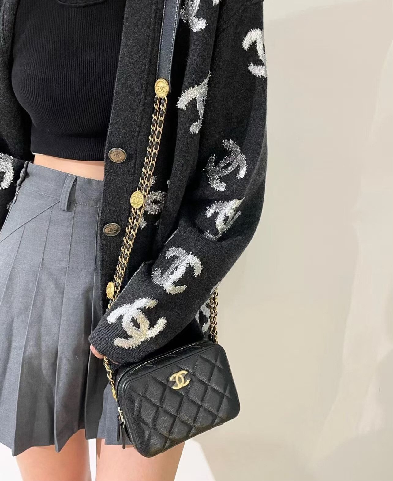 Chanel Pre-loved Bag Very good condition Size ONE SIZE - 9 Thumbnail