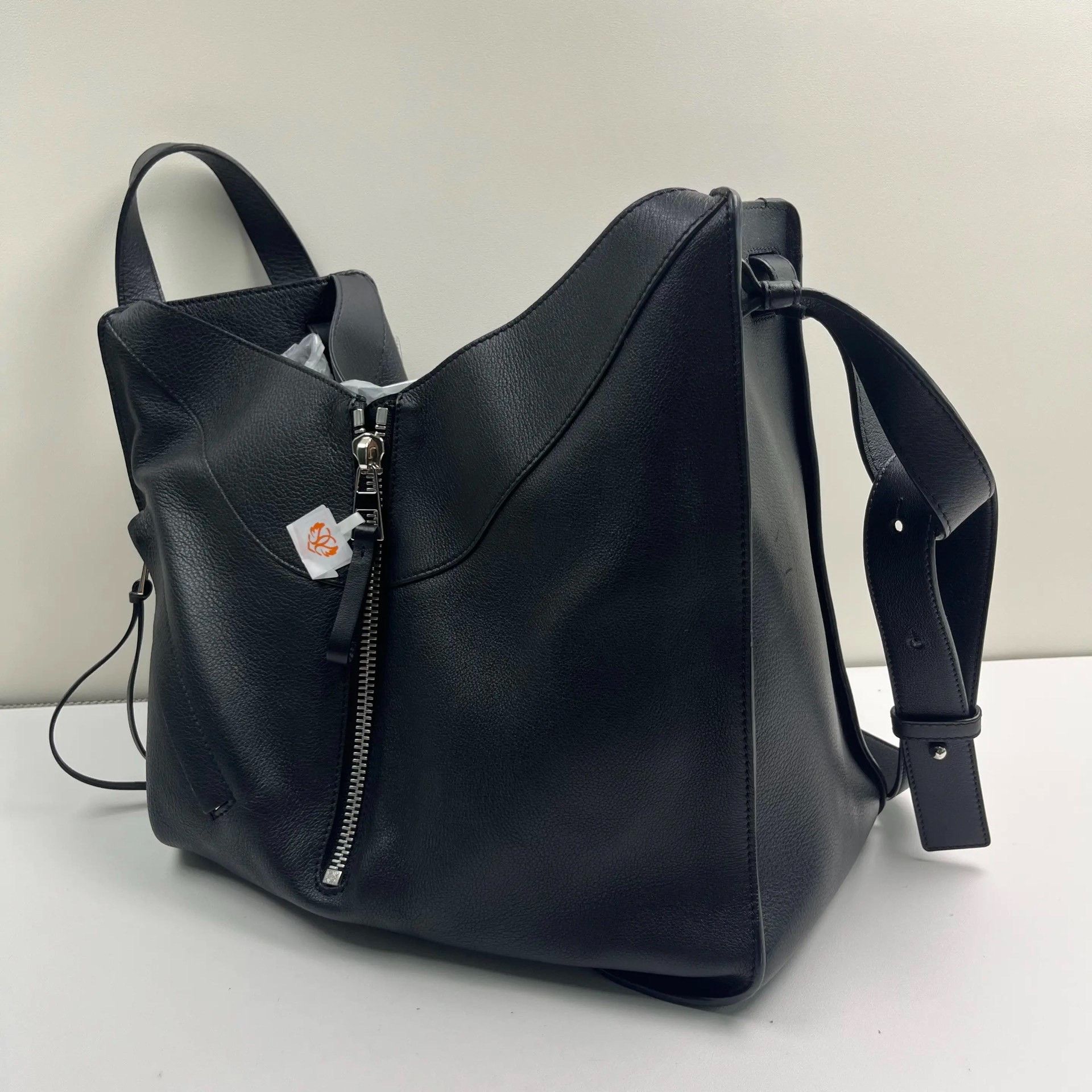 Loewe Pre-loved Bag Very good condition Size ONE SIZE - 3 Thumbnail