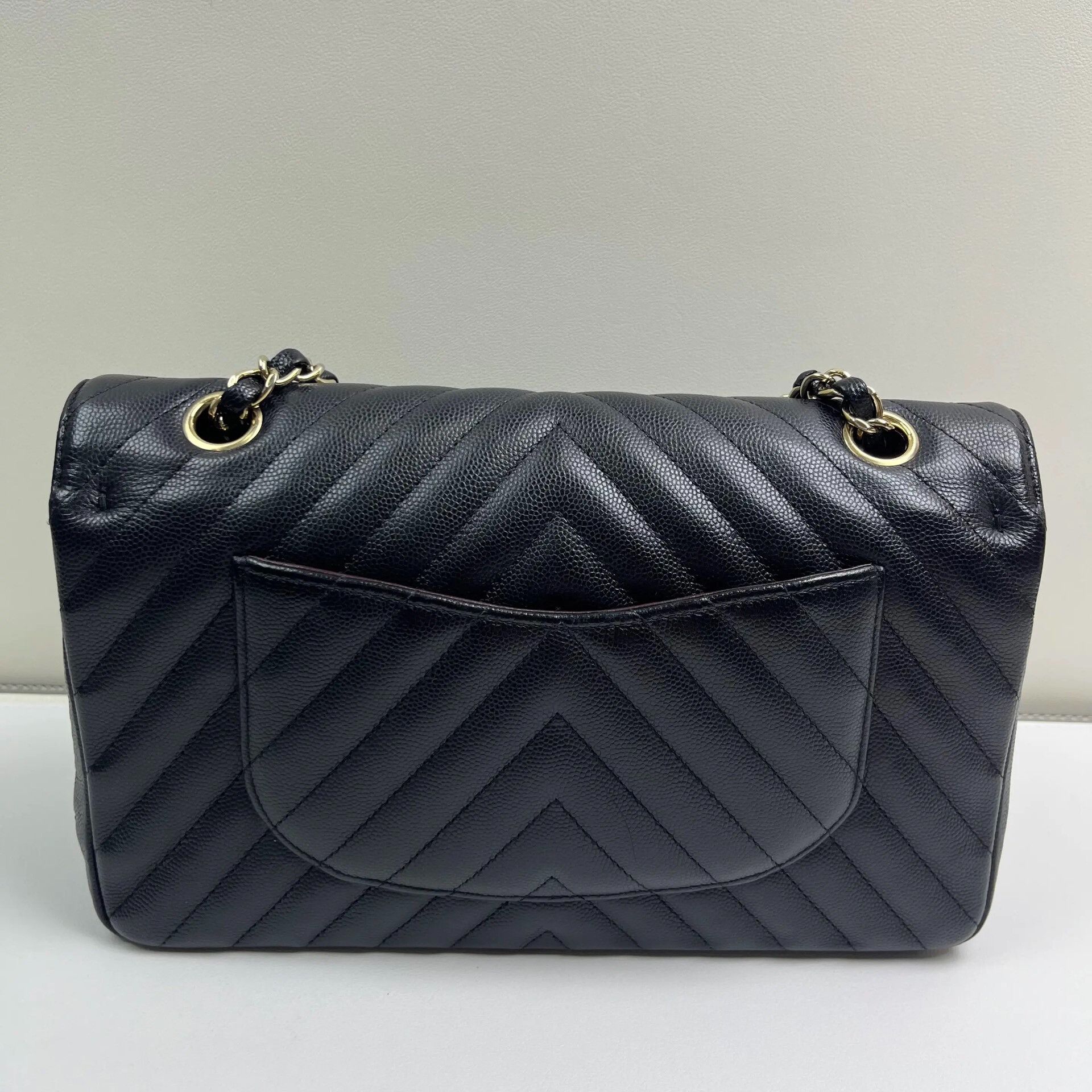 Chanel Pre-loved Bag Very good condition Size ONE SIZE - 4 Thumbnail