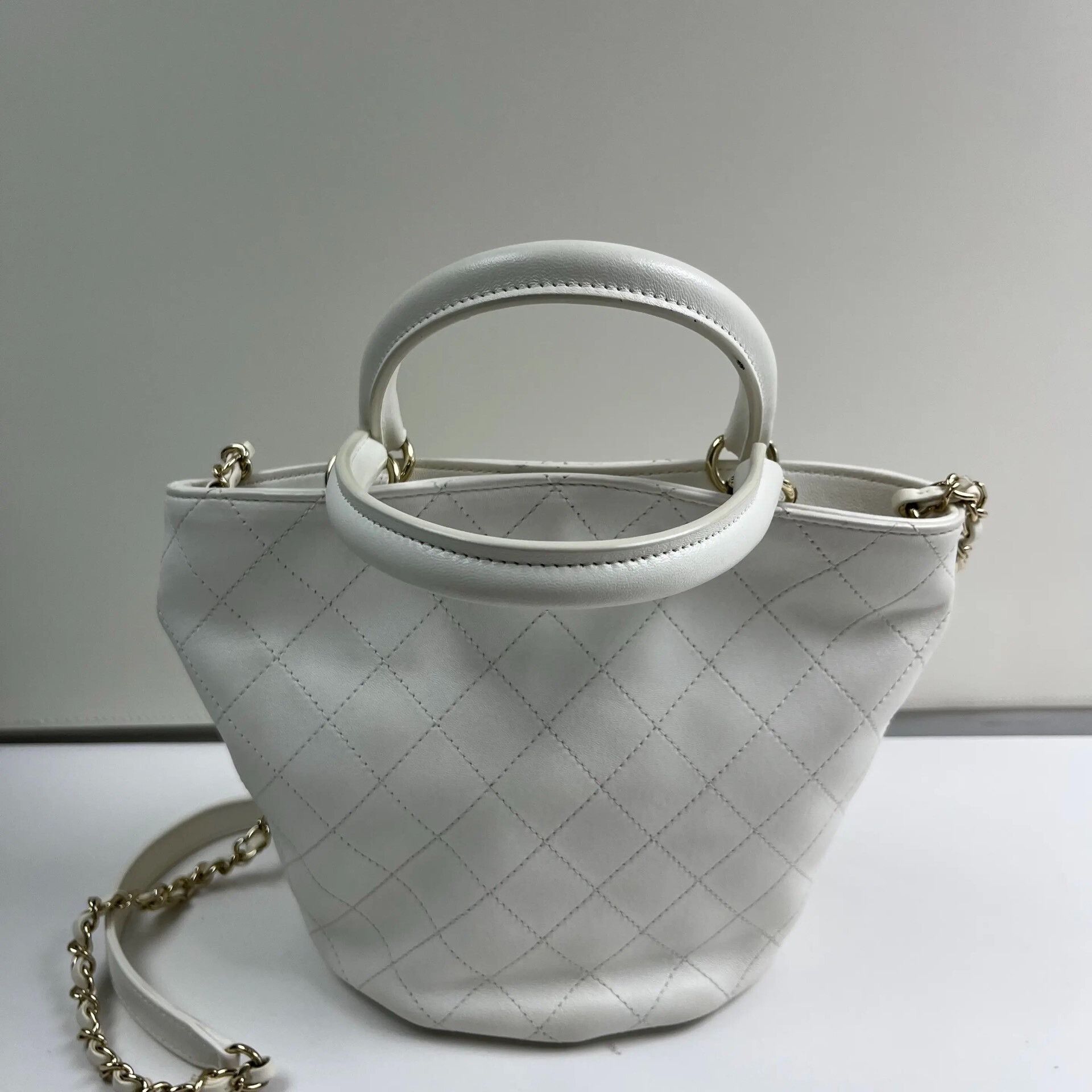 Chanel Pre-loved Bag Very good condition Size ONE SIZE - 3 Thumbnail