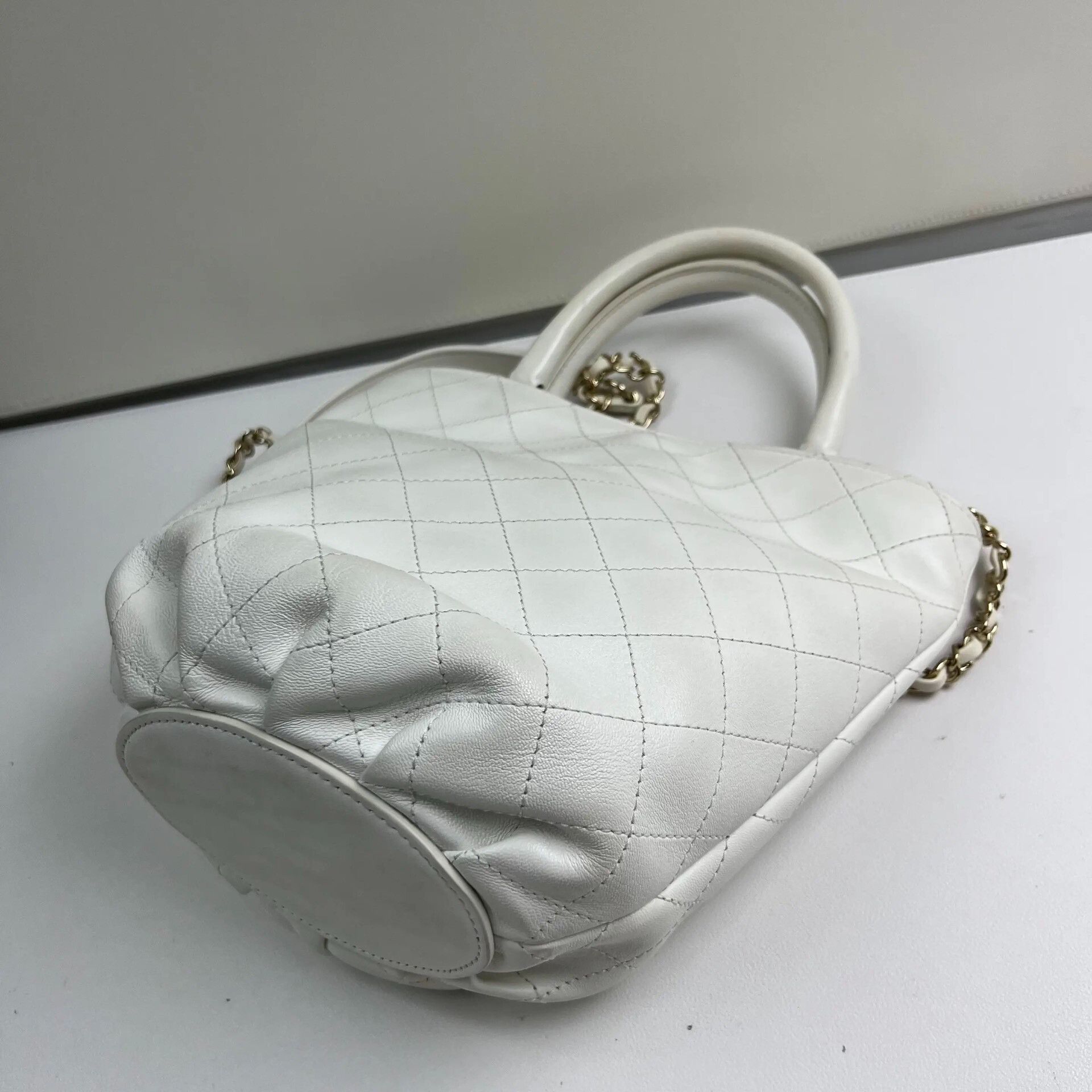 Chanel Pre-loved Bag Very good condition Size ONE SIZE - 7 Thumbnail