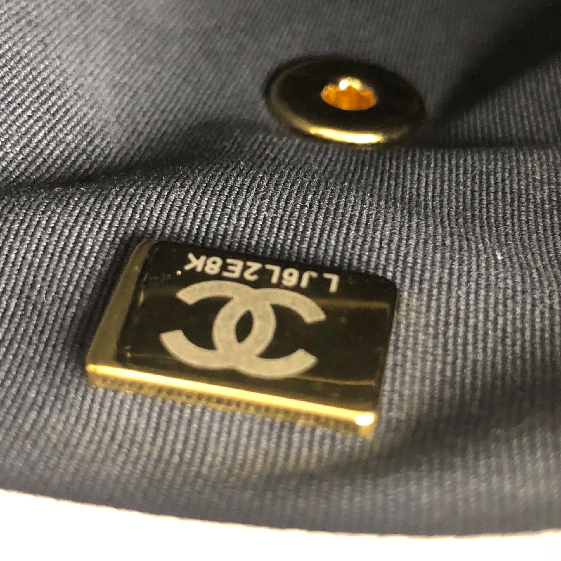 Chanel Pre-loved Bag Very good condition Size ONE SIZE - 8 Thumbnail