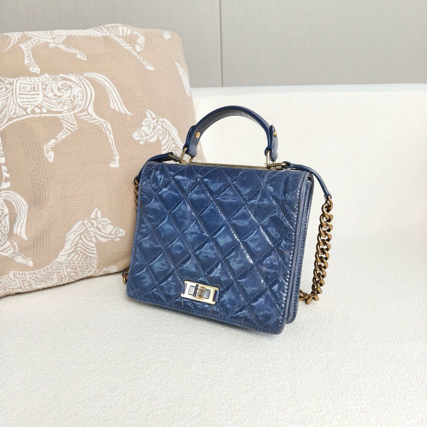 Chanel Pre-loved Bag Very good condition Size ONE SIZE - 4 Thumbnail