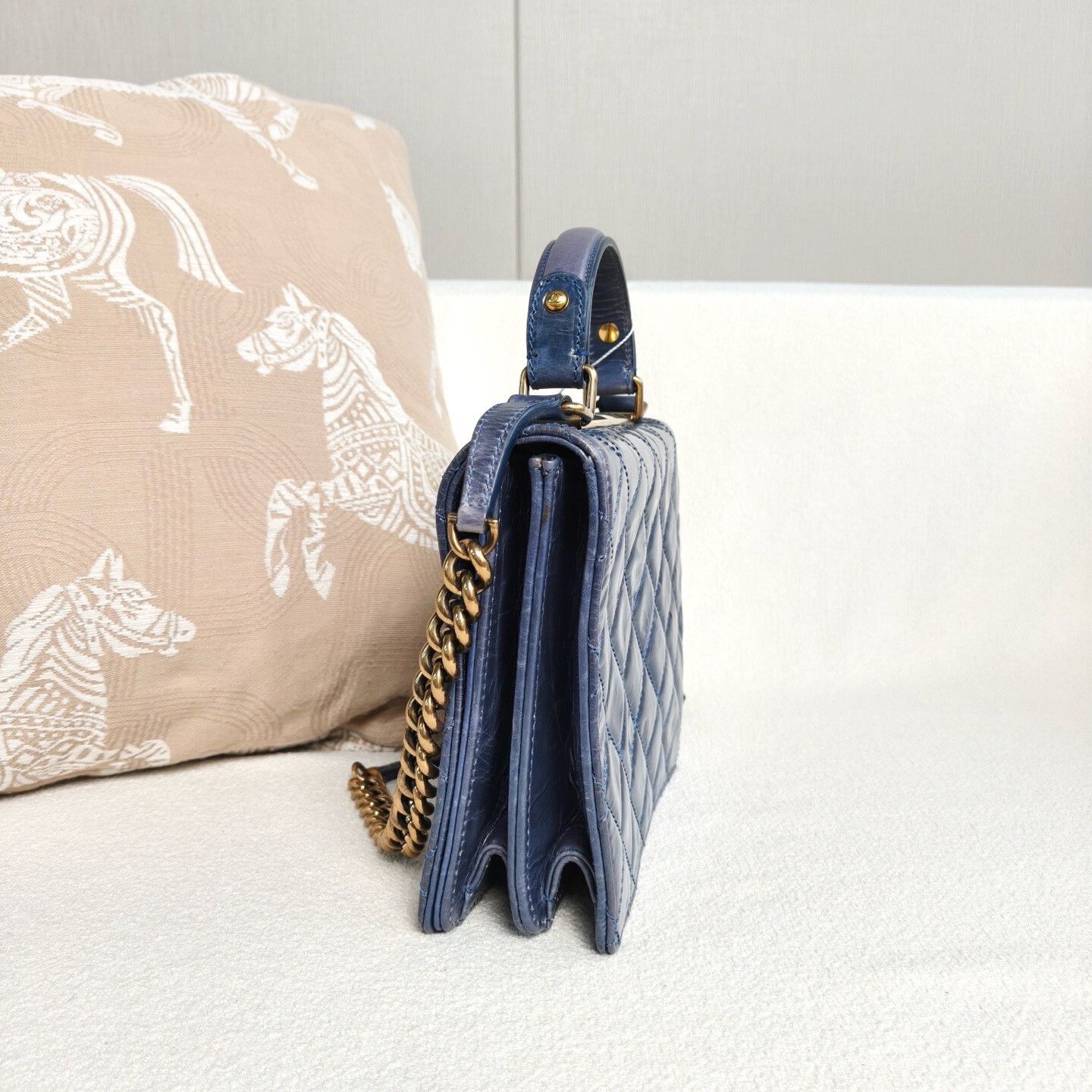 Chanel Pre-loved Bag Very good condition Size ONE SIZE - 8 Thumbnail