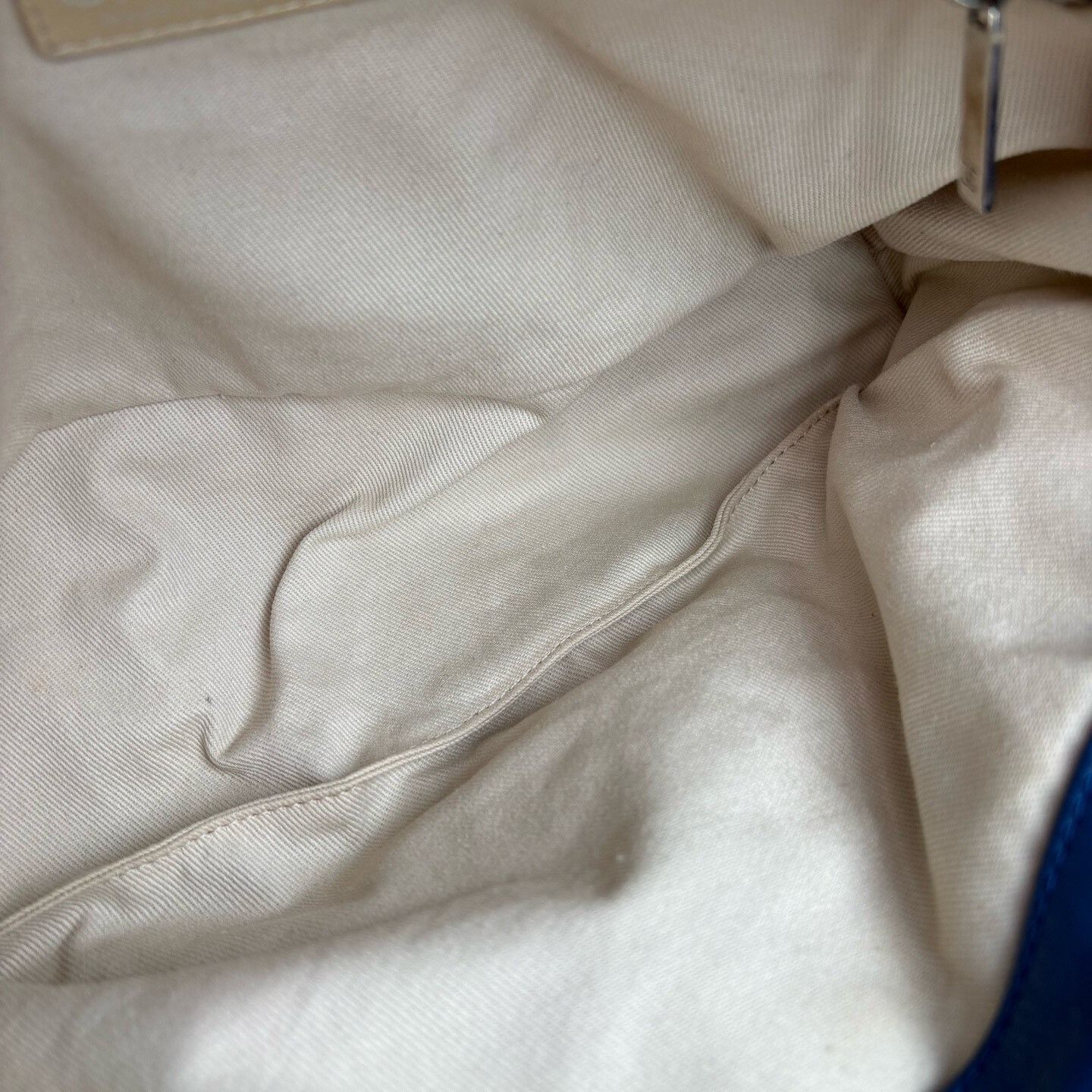 Chanel Pre-loved Bag Very good condition Size ONE SIZE - 6 Thumbnail
