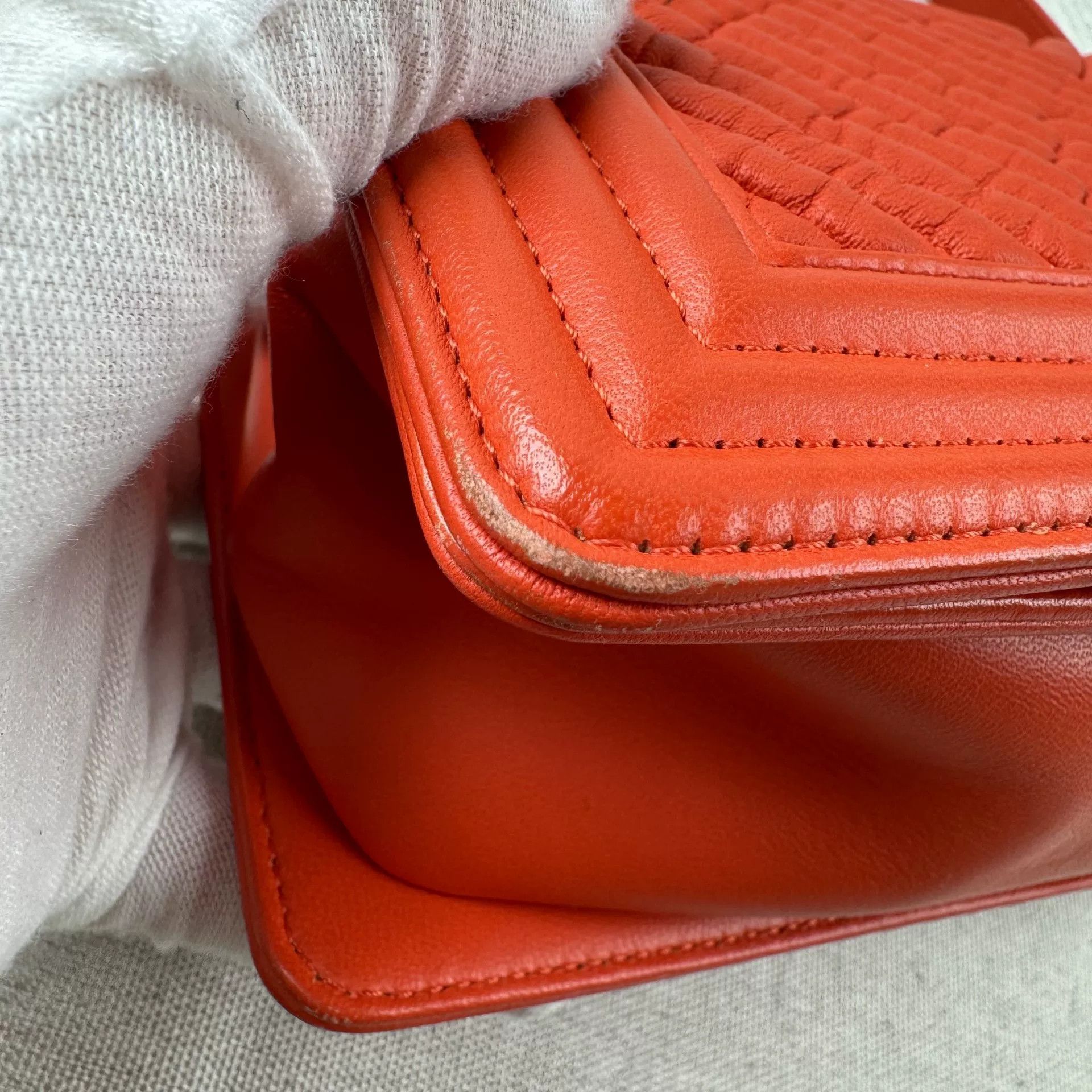 Chanel Pre-loved Bag Very good condition Size ONE SIZE - 7 Thumbnail