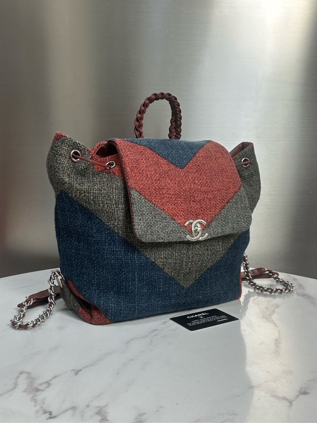 Chanel Pre-loved Bag Very good condition Size ONE SIZE - 2 Thumbnail