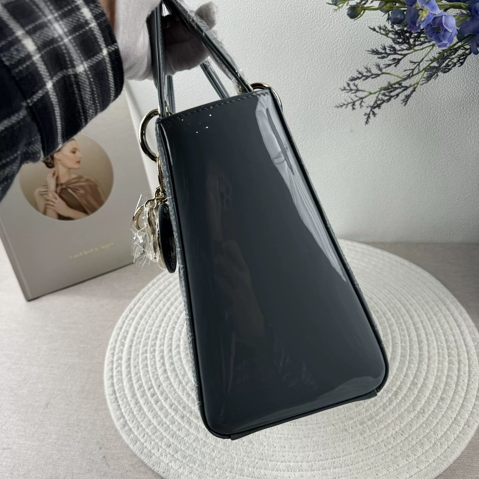 Dior Pre-loved Bag Very good condition Size ONE SIZE - 8 Thumbnail
