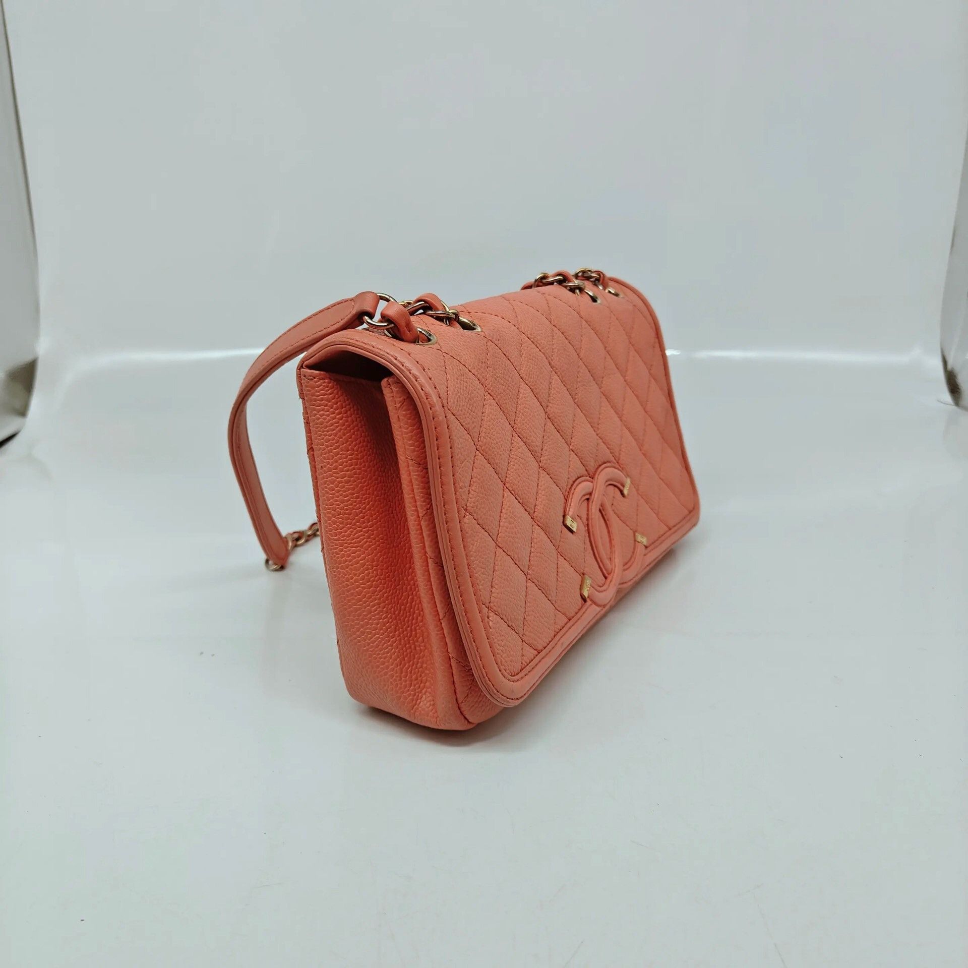 Chanel Pre-loved Bag Very good condition Size ONE SIZE - 3 Thumbnail