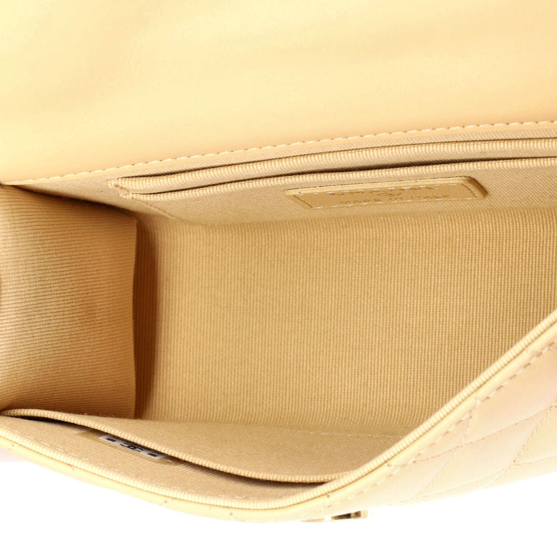 Chanel Logo and Pearl Top Handle Clutch with Chain Size ONE SIZE - 5 Thumbnail