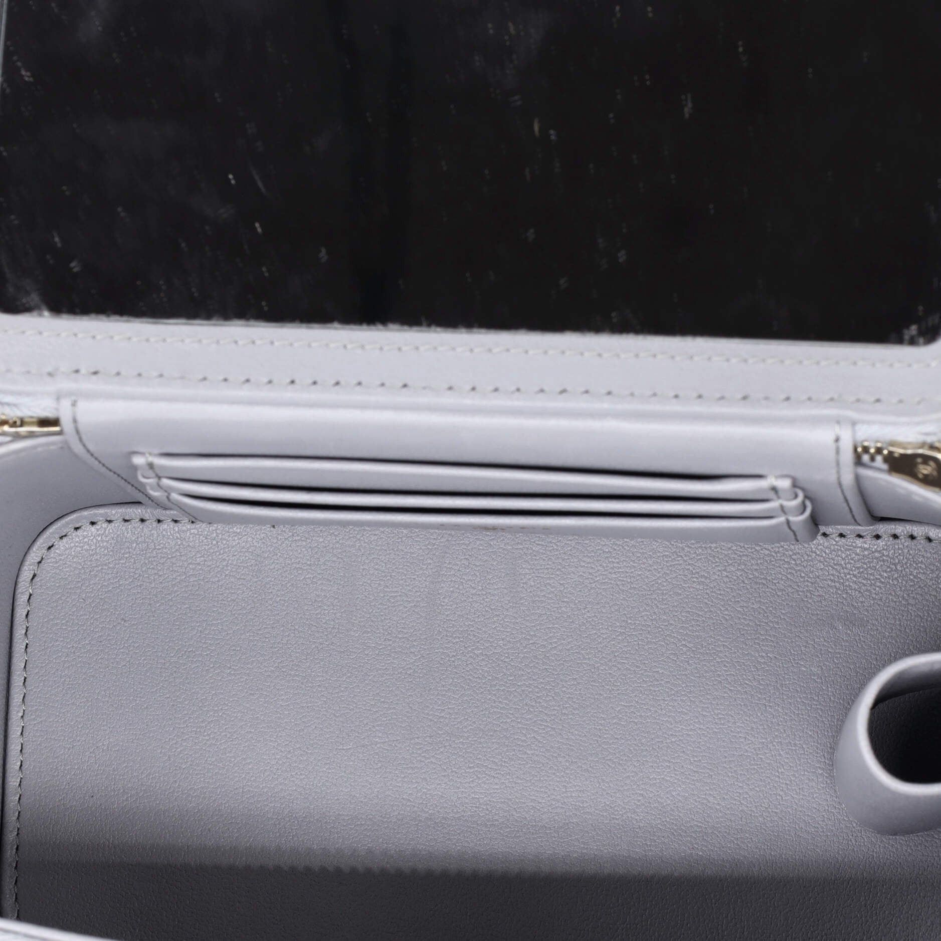 Chanel All Slide Long Vanity Case with Chain Size ONE SIZE - 5 Thumbnail