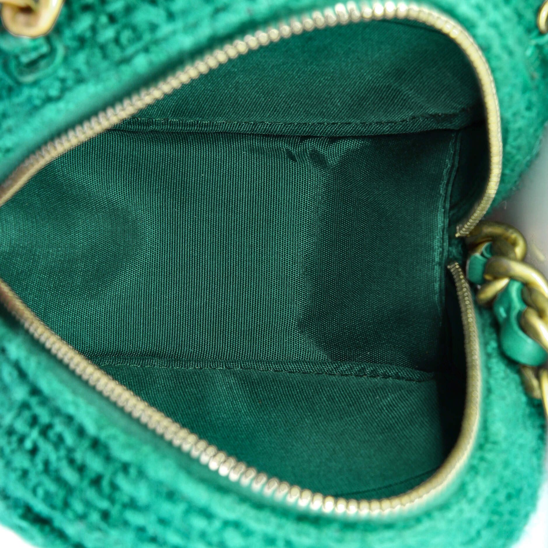 Chanel 19 Round Clutch with Chain and Coin Purse Size ONE SIZE - 6 Thumbnail