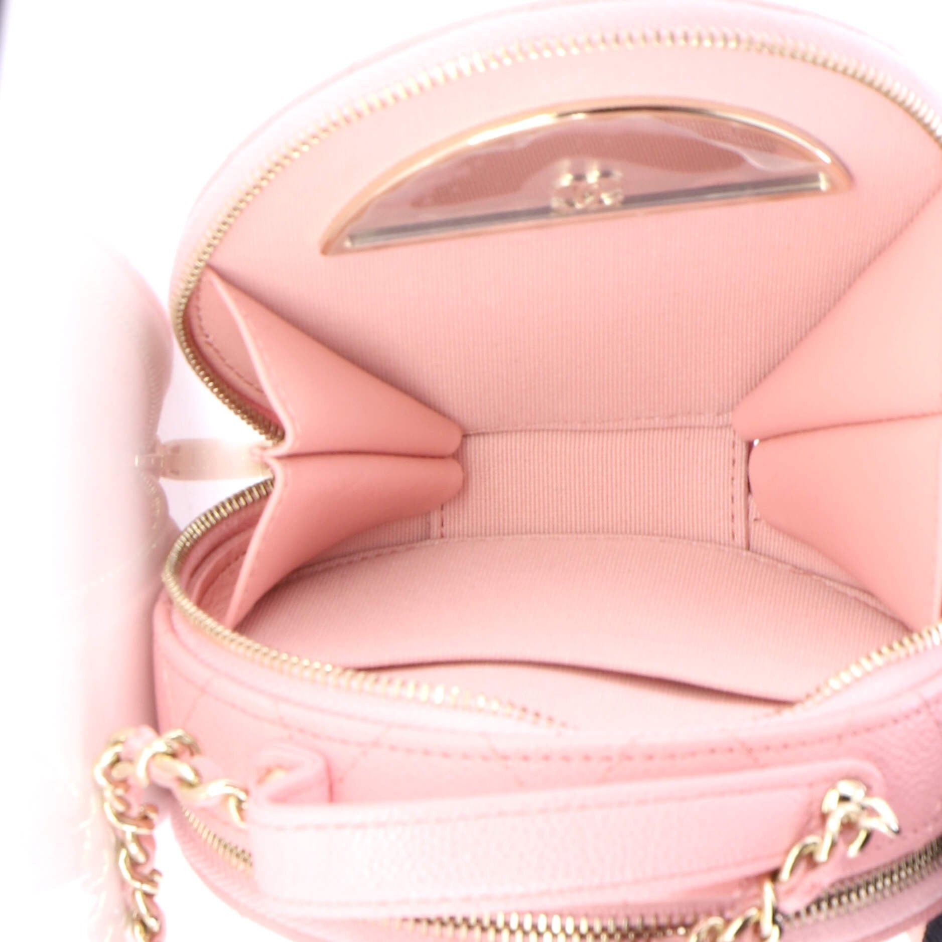 Chanel Handle with Care Round Vanity Case with Chain Size ONE SIZE - 6 Thumbnail