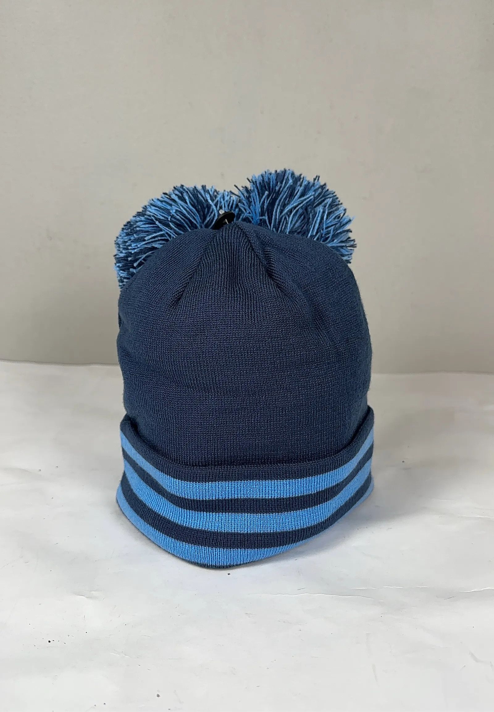 Adidas Adidas Pom Pom Beanie Hat Size ONE SIZE - 4 Thumbnail