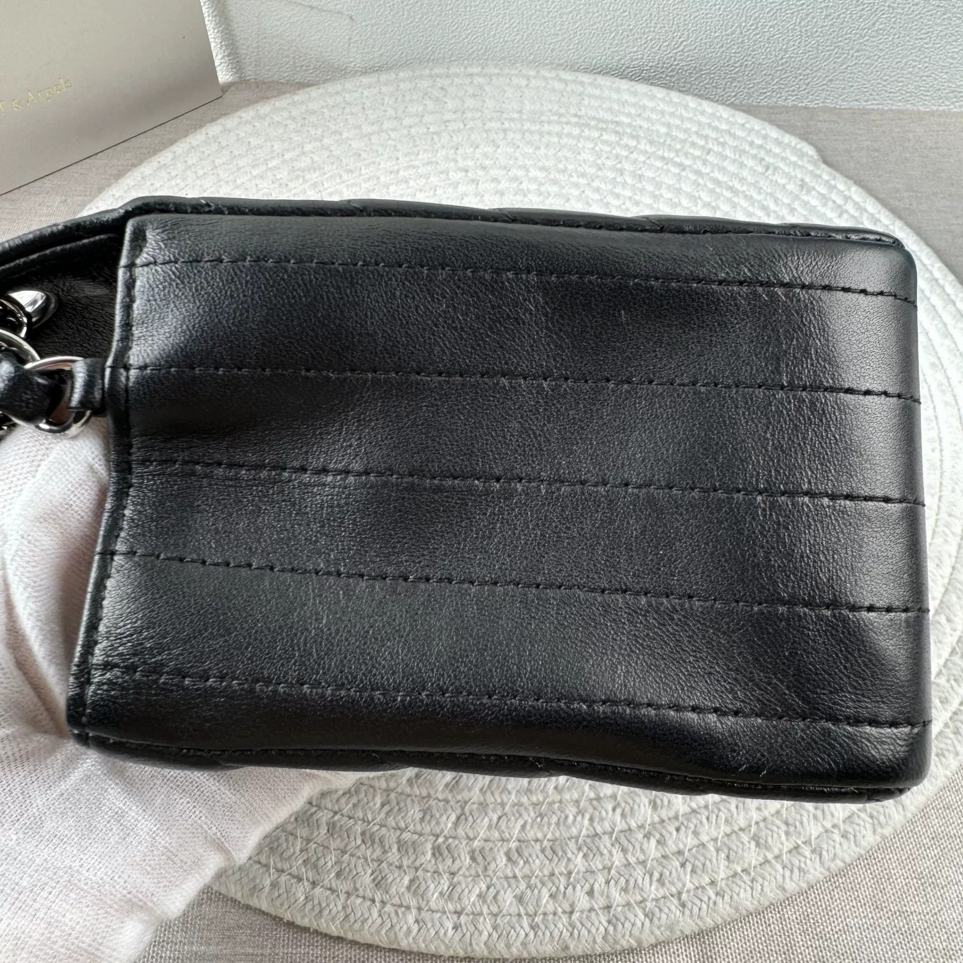 Chanel Pre-loved Bag Very good condition Size ONE SIZE - 3 Thumbnail