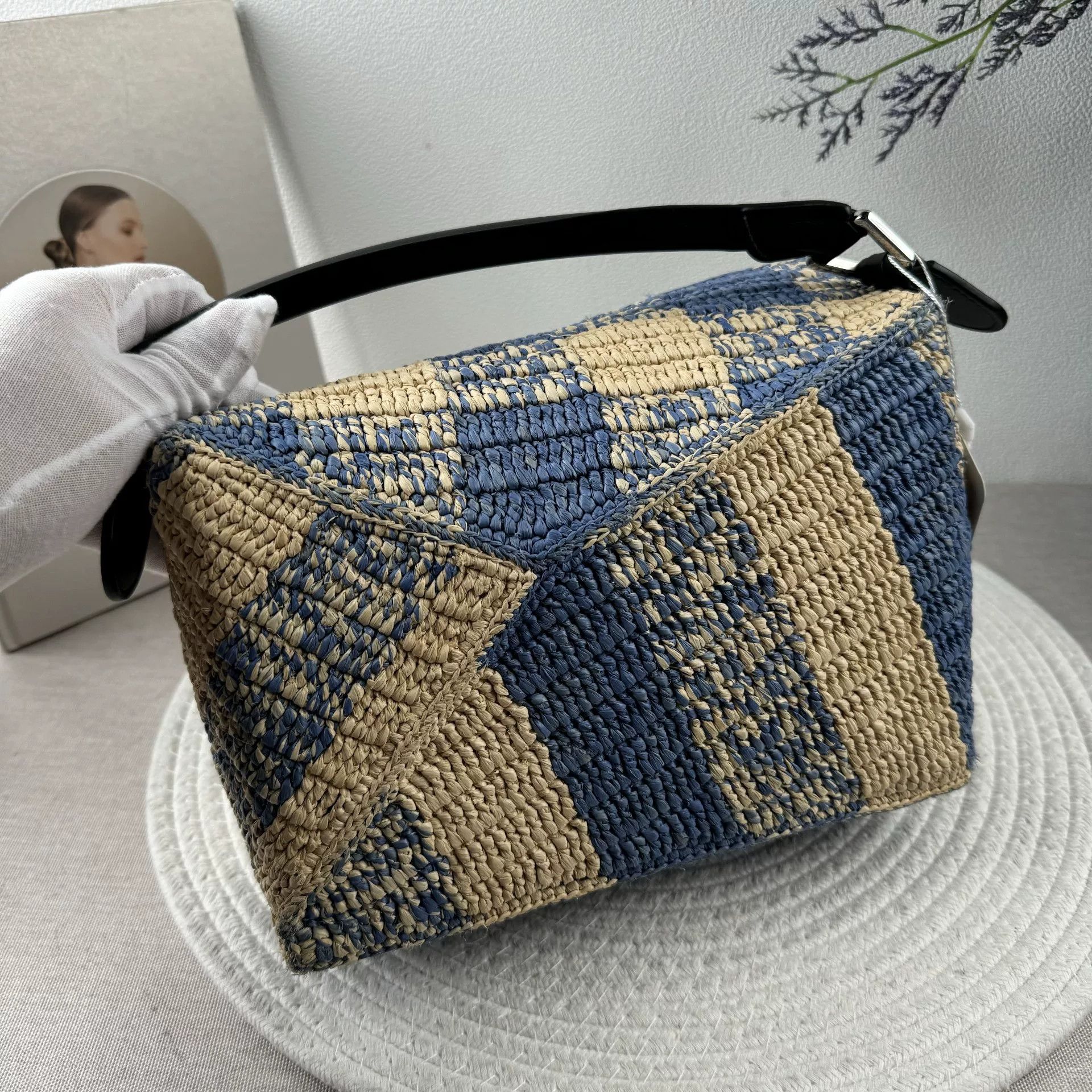 Loewe Pre-loved Bag Very good condition Size ONE SIZE - 4 Thumbnail