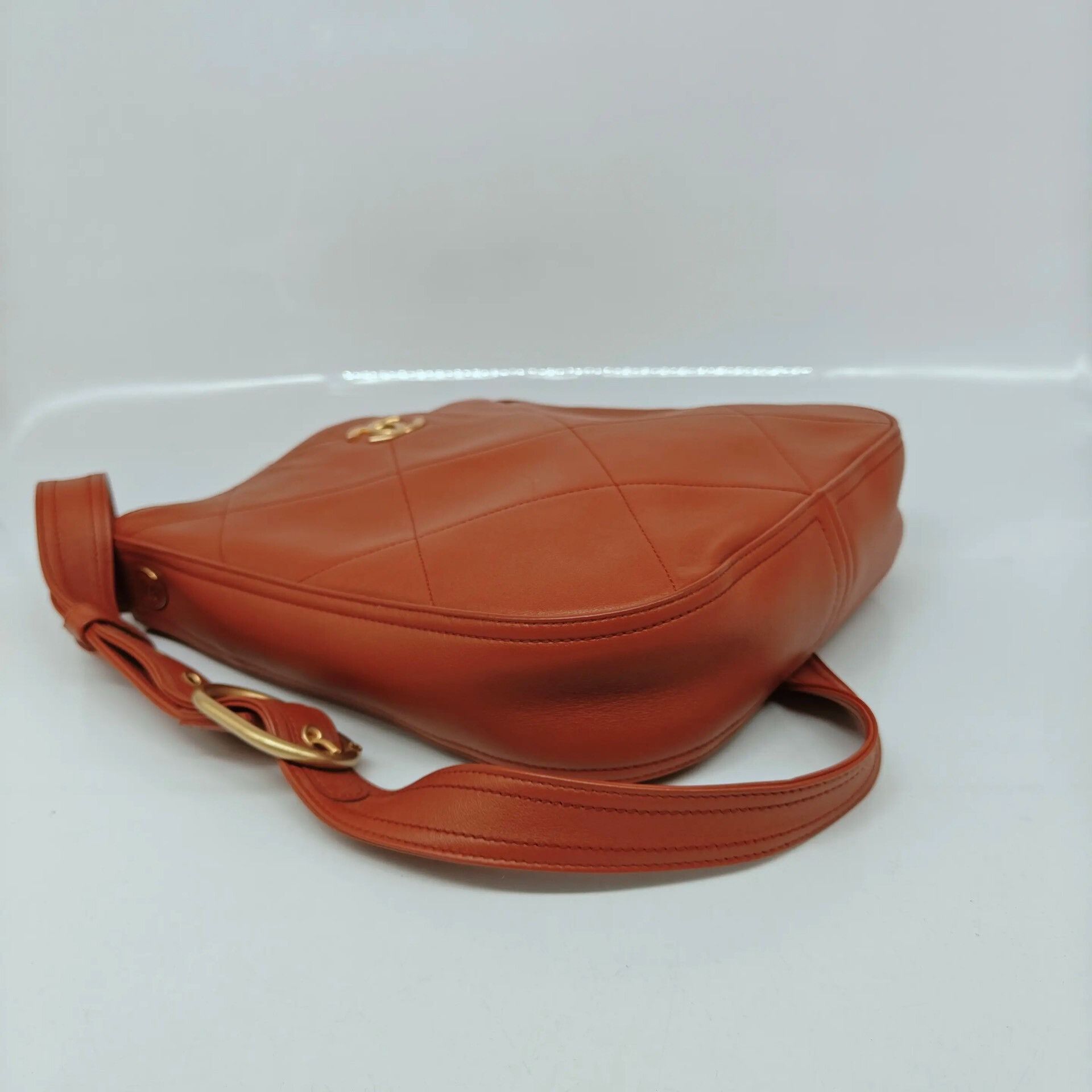 Chanel Pre-loved Bag Very good condition Size ONE SIZE - 5 Thumbnail