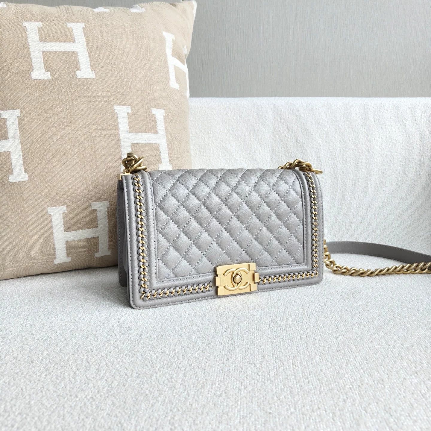 Chanel Pre-loved Bag Very good condition Size ONE SIZE - 6 Thumbnail
