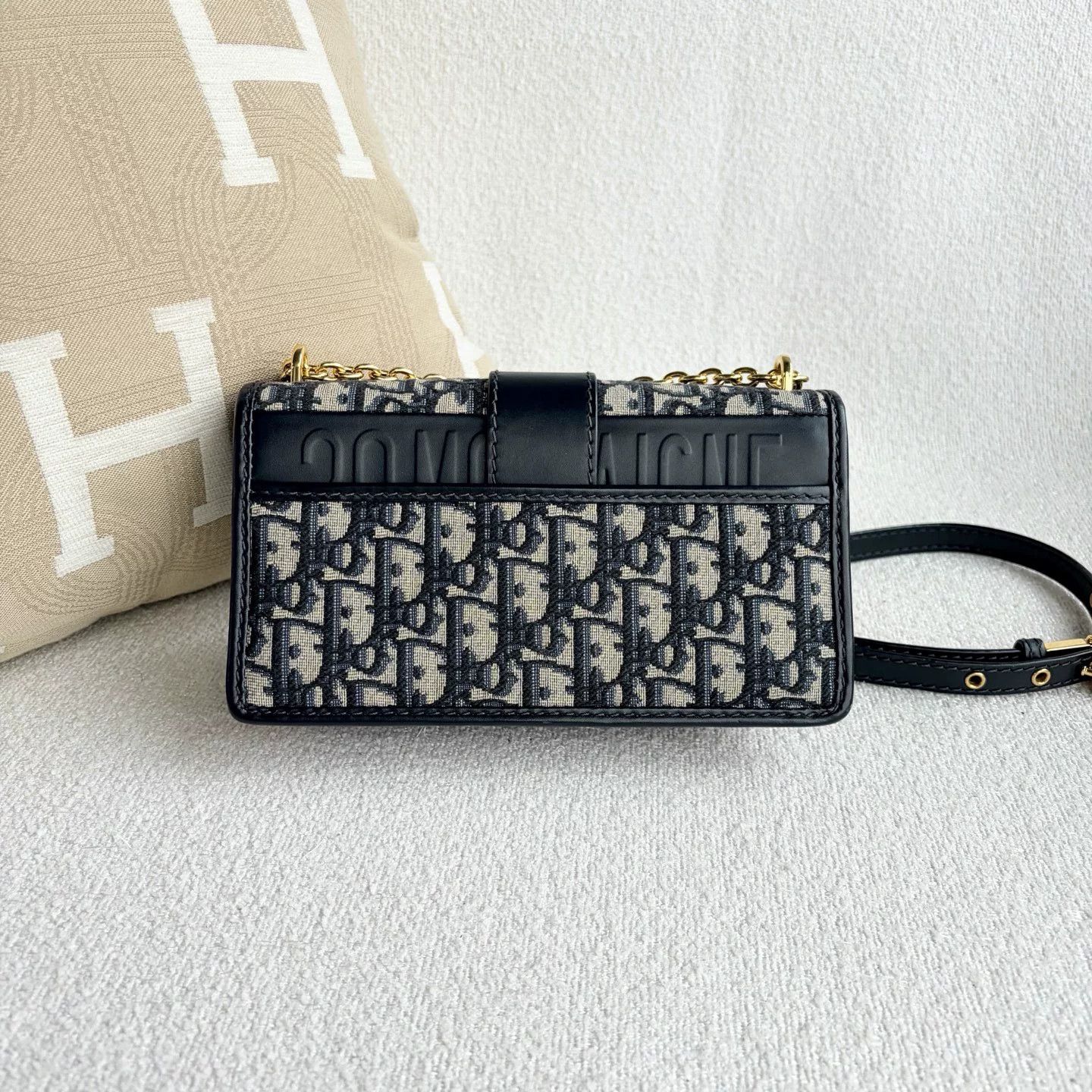 Dior Pre-loved Bag Very good condition Size ONE SIZE - 3 Thumbnail