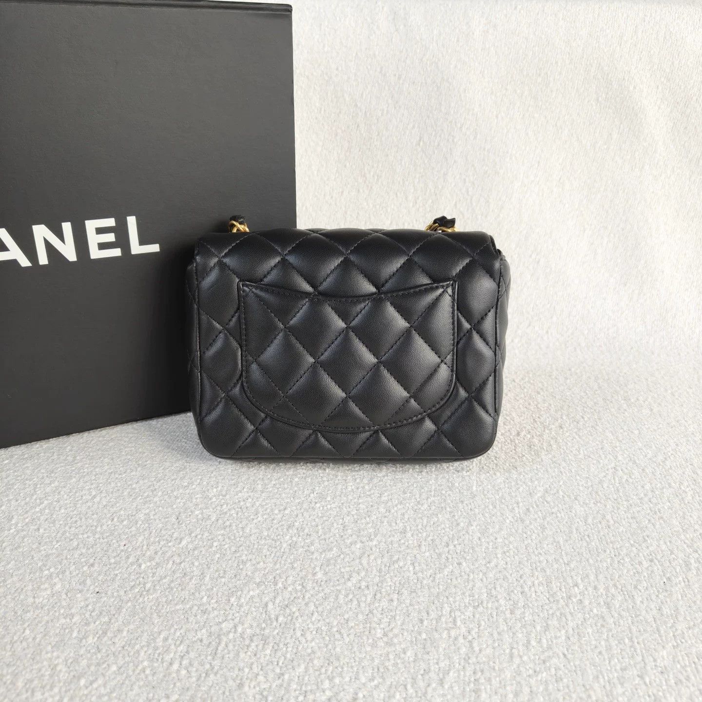 Chanel Pre-loved Bag Very good condition Size ONE SIZE - 3 Thumbnail