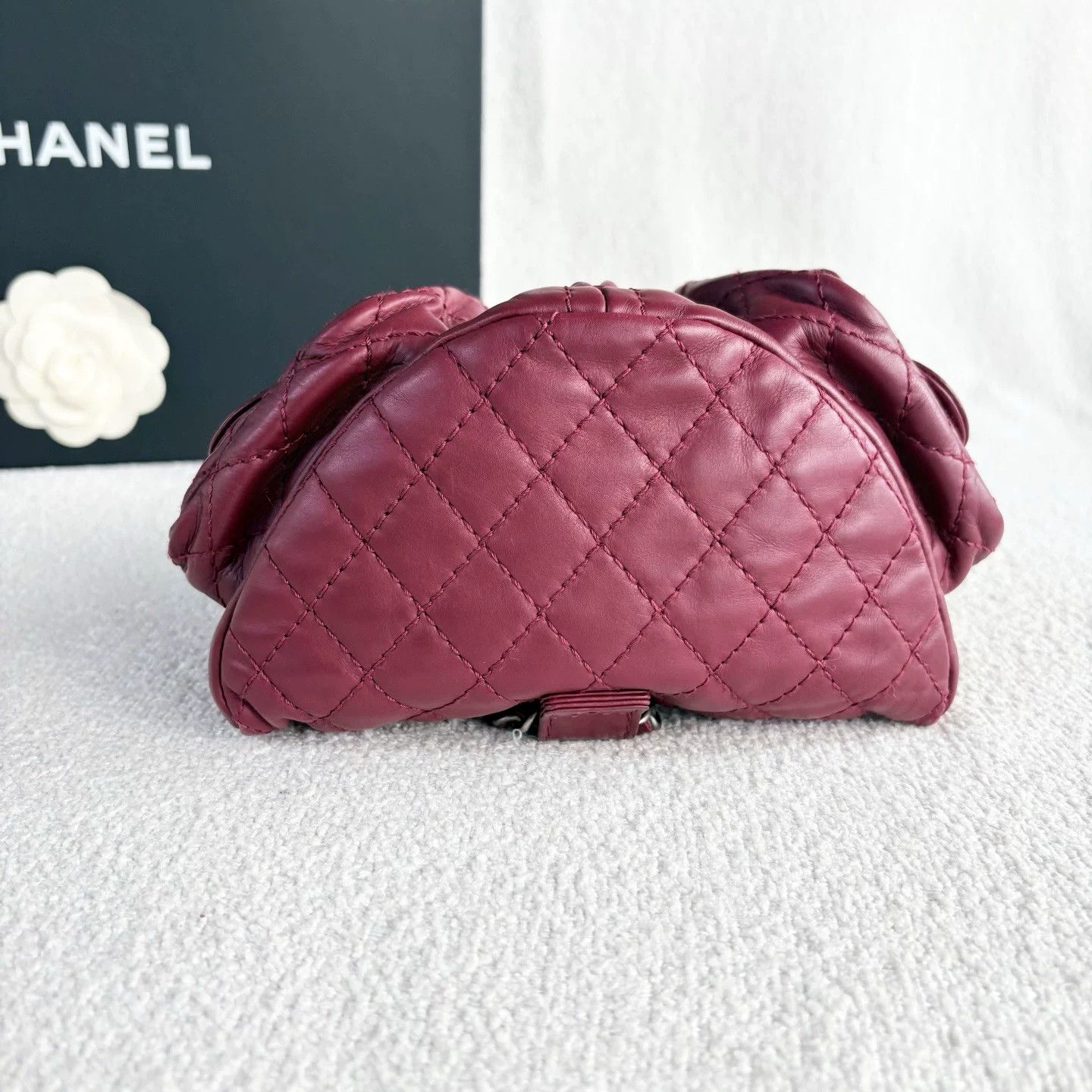 Chanel Pre-loved Bag Very good condition Size ONE SIZE - 5 Thumbnail