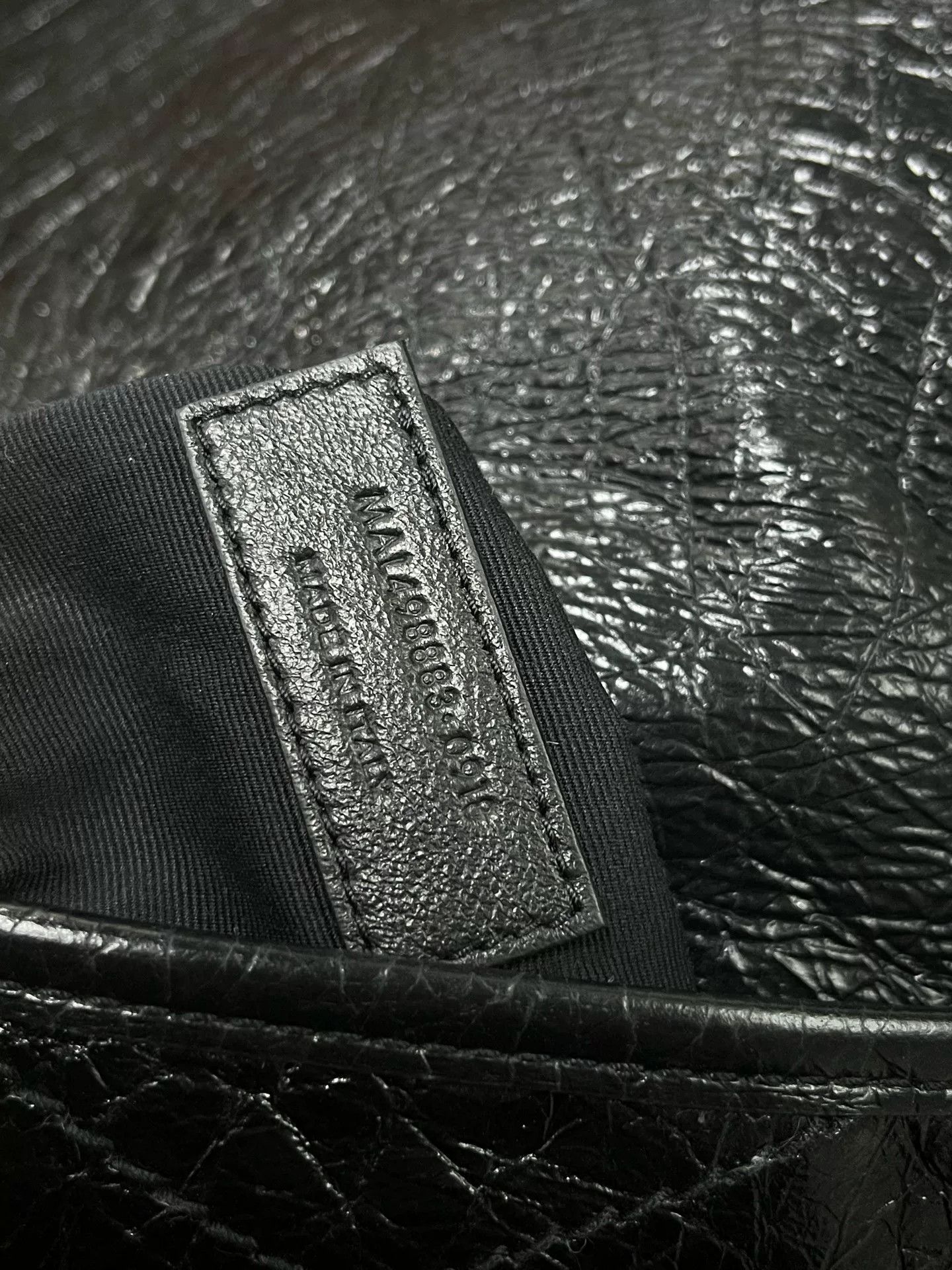 Saint Laurent Paris Pre-loved Bag Very good condition Size ONE SIZE - 2 Thumbnail