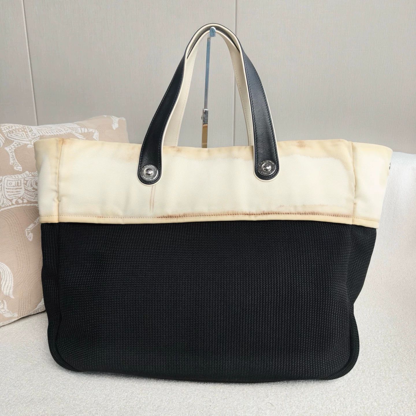 Chanel Pre-loved Bag Very good condition Size ONE SIZE - 3 Thumbnail