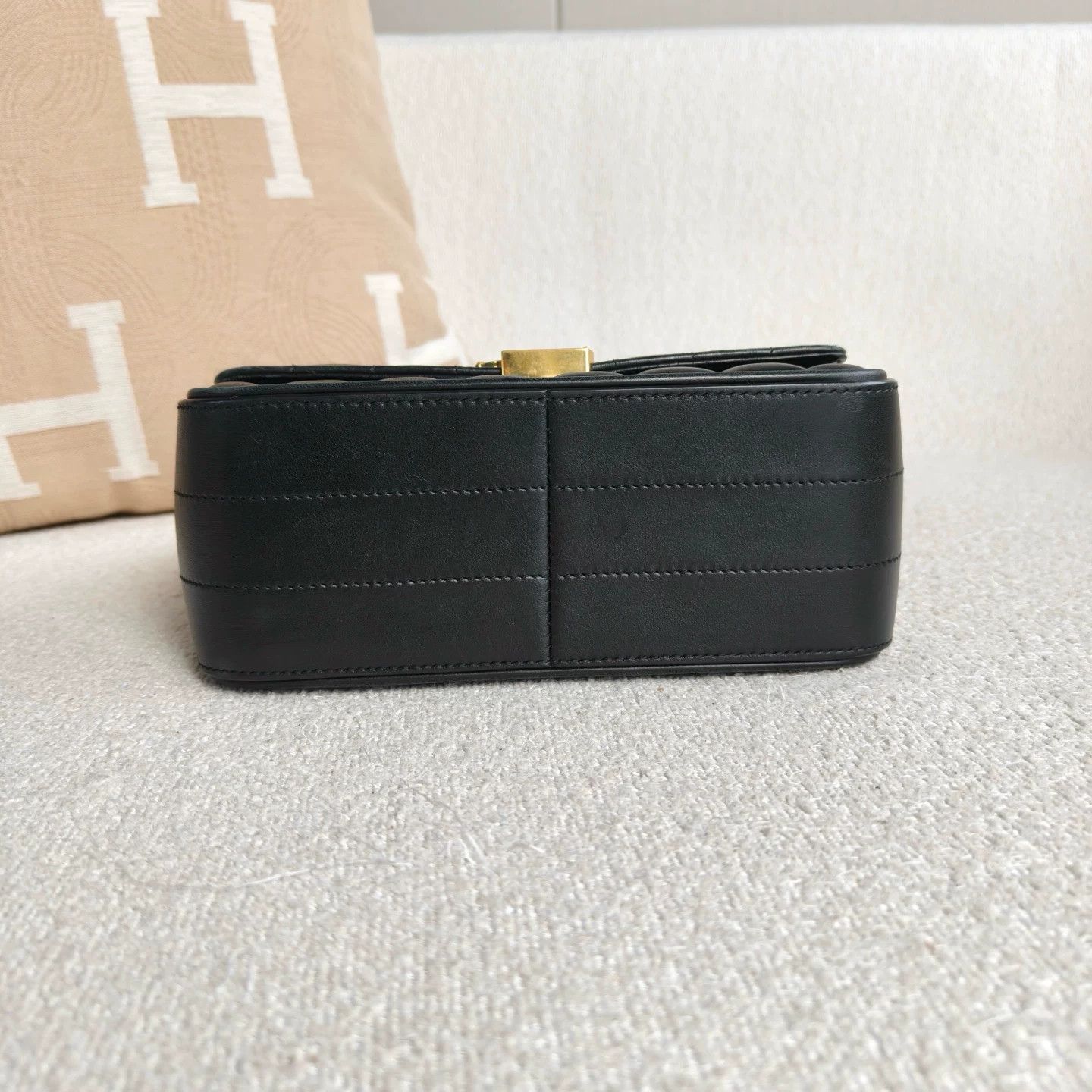 Saint Laurent Paris Pre-loved Bag Very good condition Size ONE SIZE - 5 Thumbnail