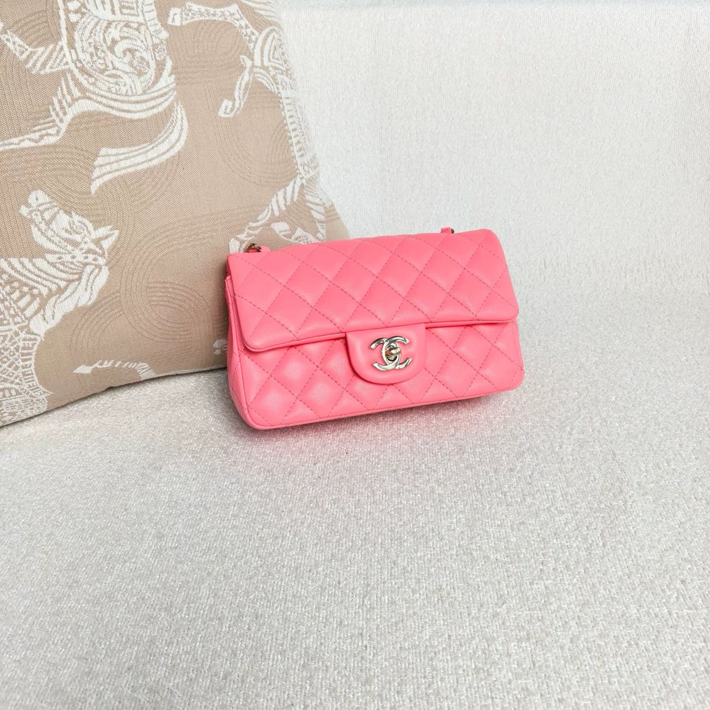 Chanel Pre-loved Bag Very good condition Size ONE SIZE - 6 Thumbnail