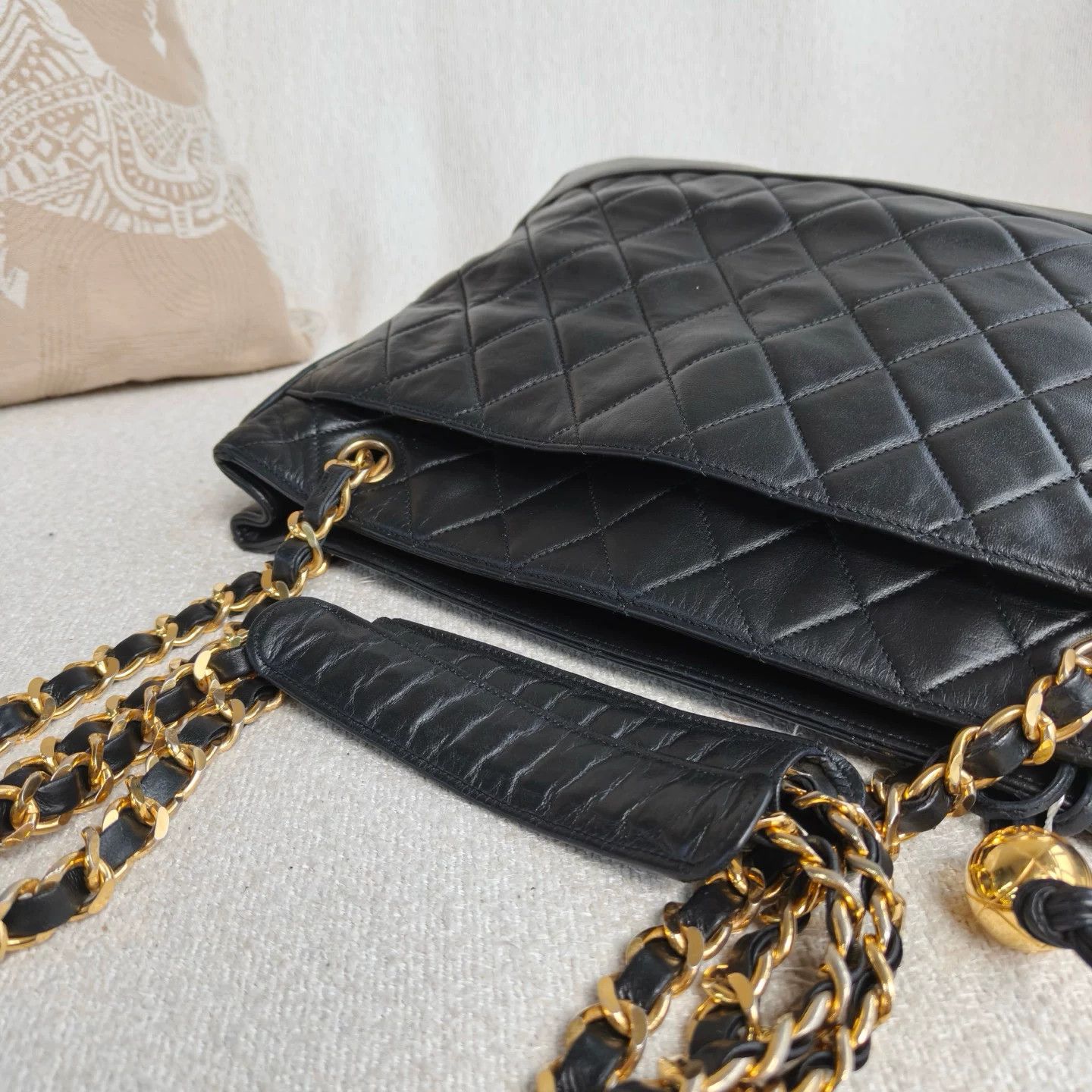Chanel Pre-loved Bag Very good condition Size ONE SIZE - 2 Thumbnail
