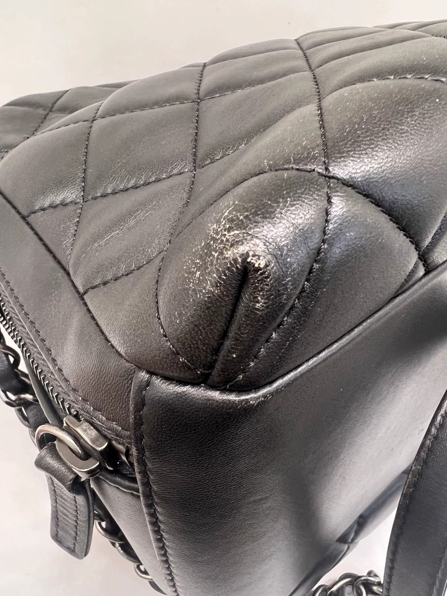 Chanel Pre-loved Bag Very good condition Size ONE SIZE - 4 Thumbnail