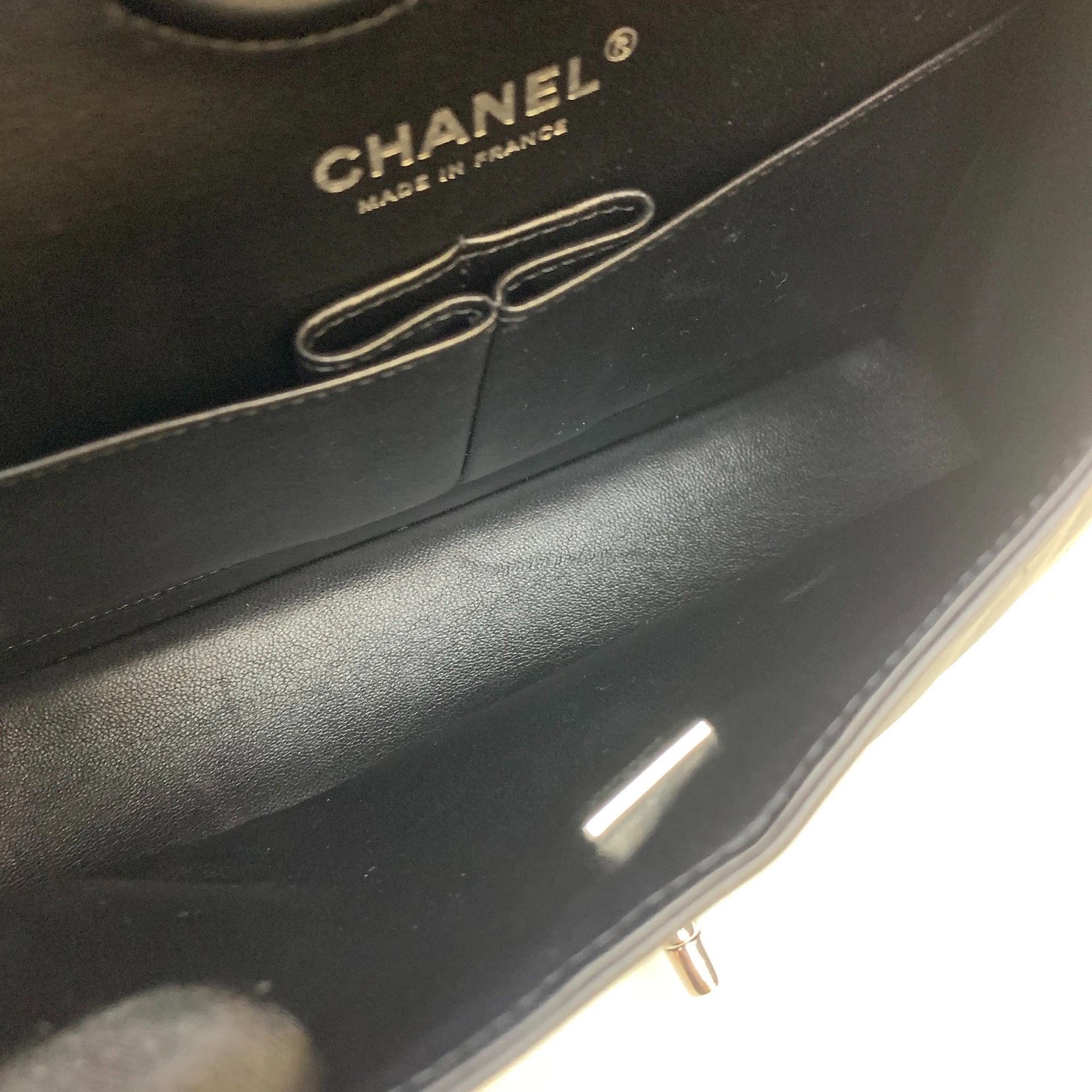 Chanel Pre-loved Bag Very good condition Size ONE SIZE - 8 Thumbnail