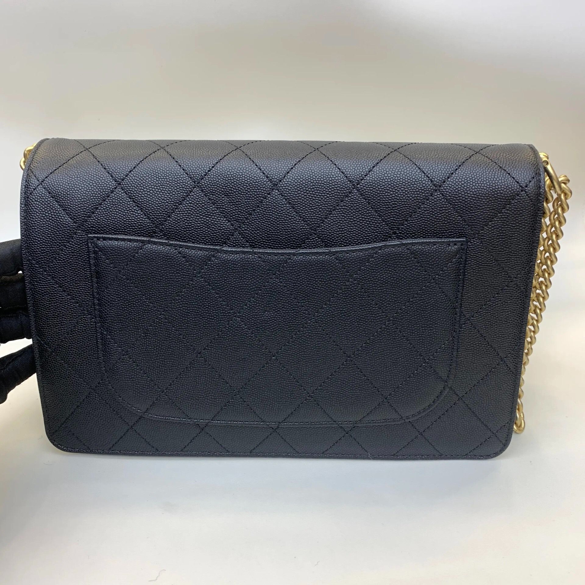 Chanel Pre-loved Bag Very good condition Size ONE SIZE - 6 Thumbnail