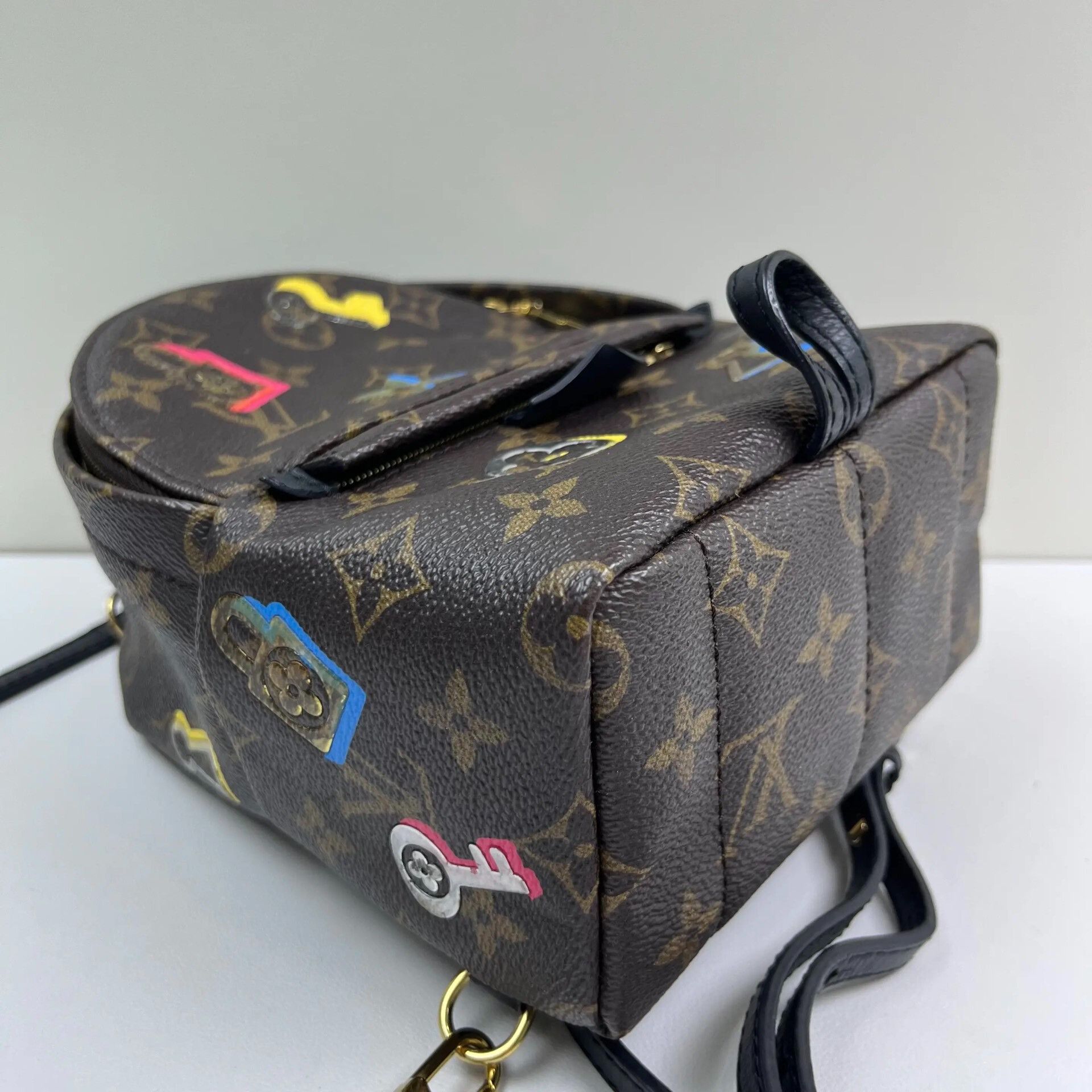 Louis Vuitton Pre-loved Bag Very good condition Size ONE SIZE - 7 Thumbnail